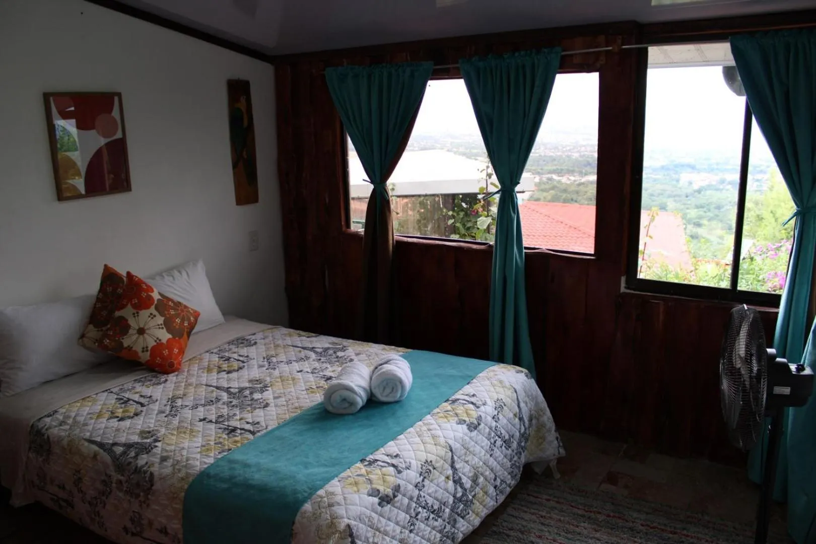 Bed in Loma Tranquila