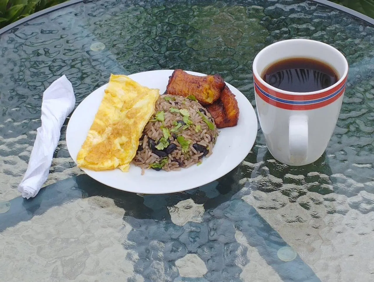 Breakfast in Loma Tranquila