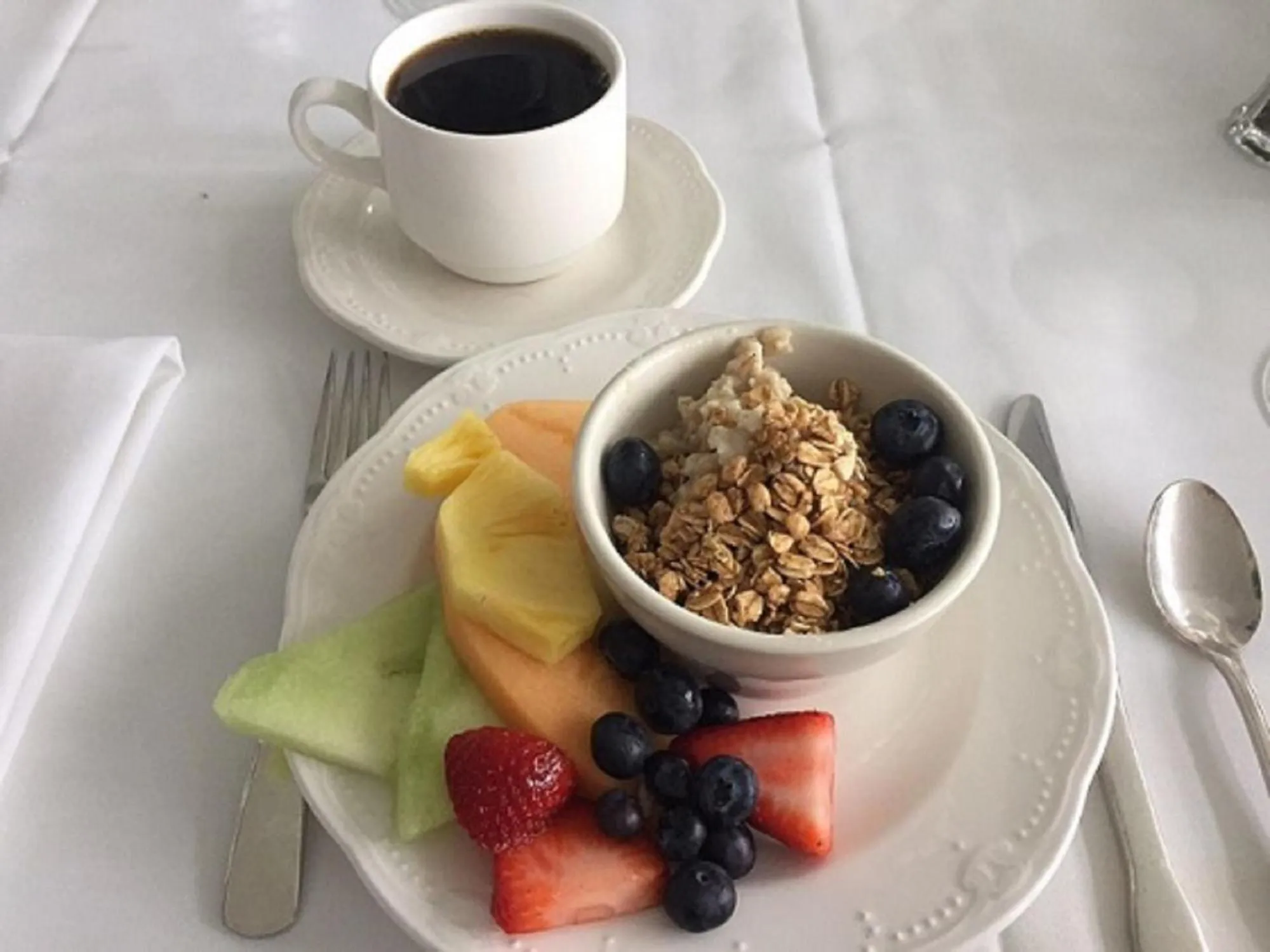 Breakfast in Inn at Taughannock Falls