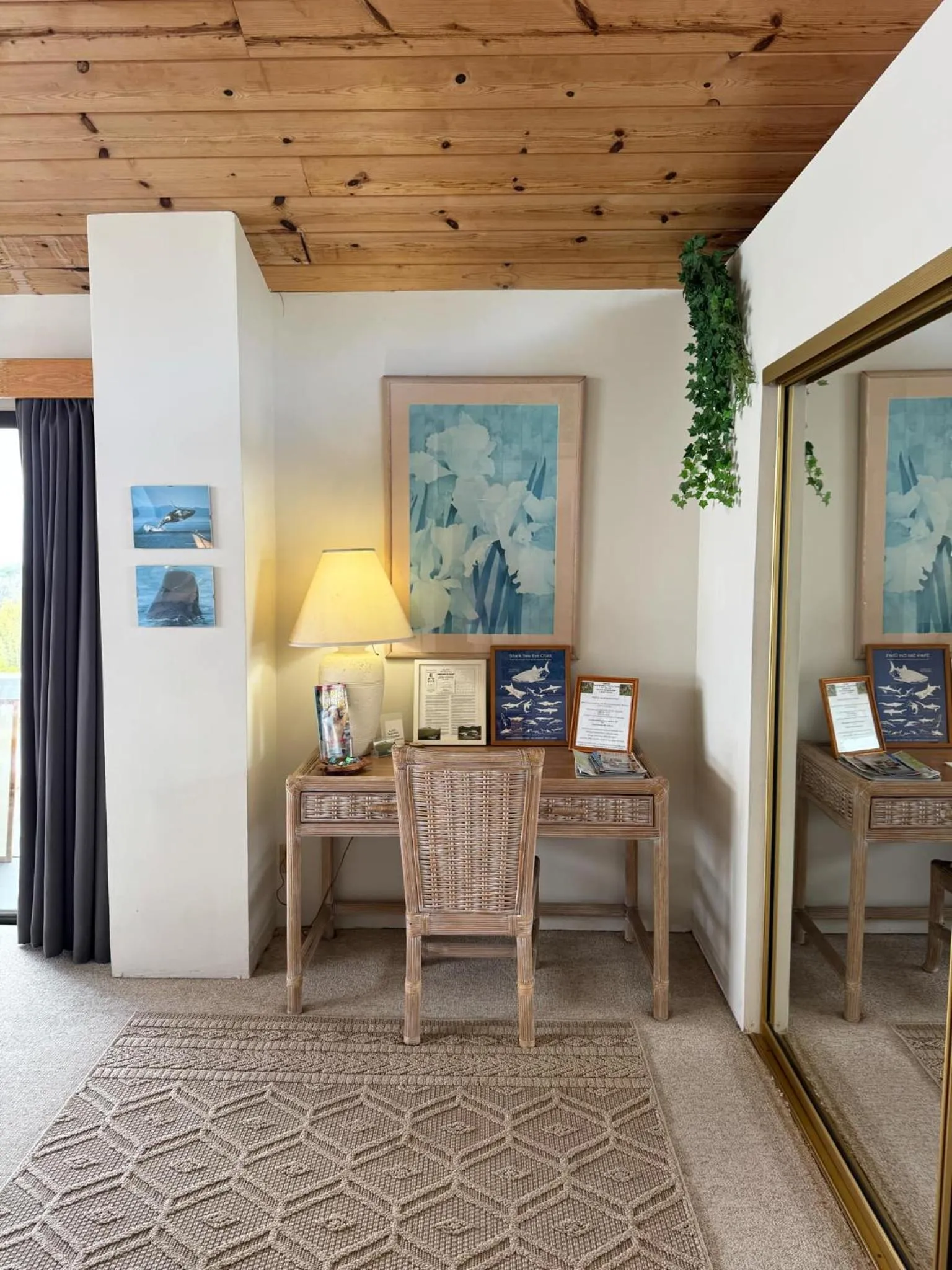 Seating area in Belle Vue Waimea B&B Corporation - Big Island of Hawaii