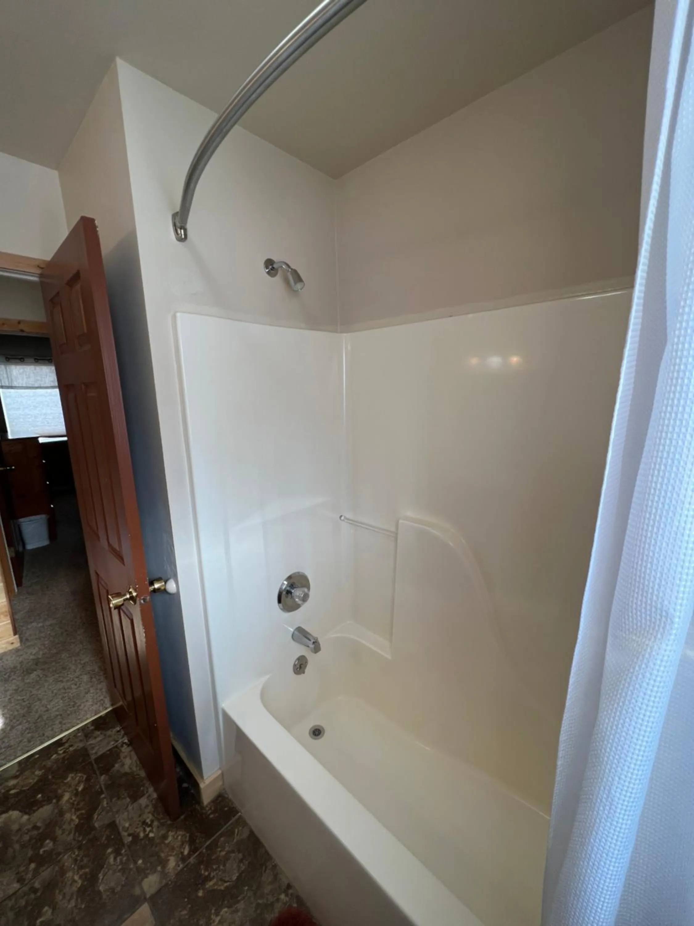 Shower in Faithful Street Inn