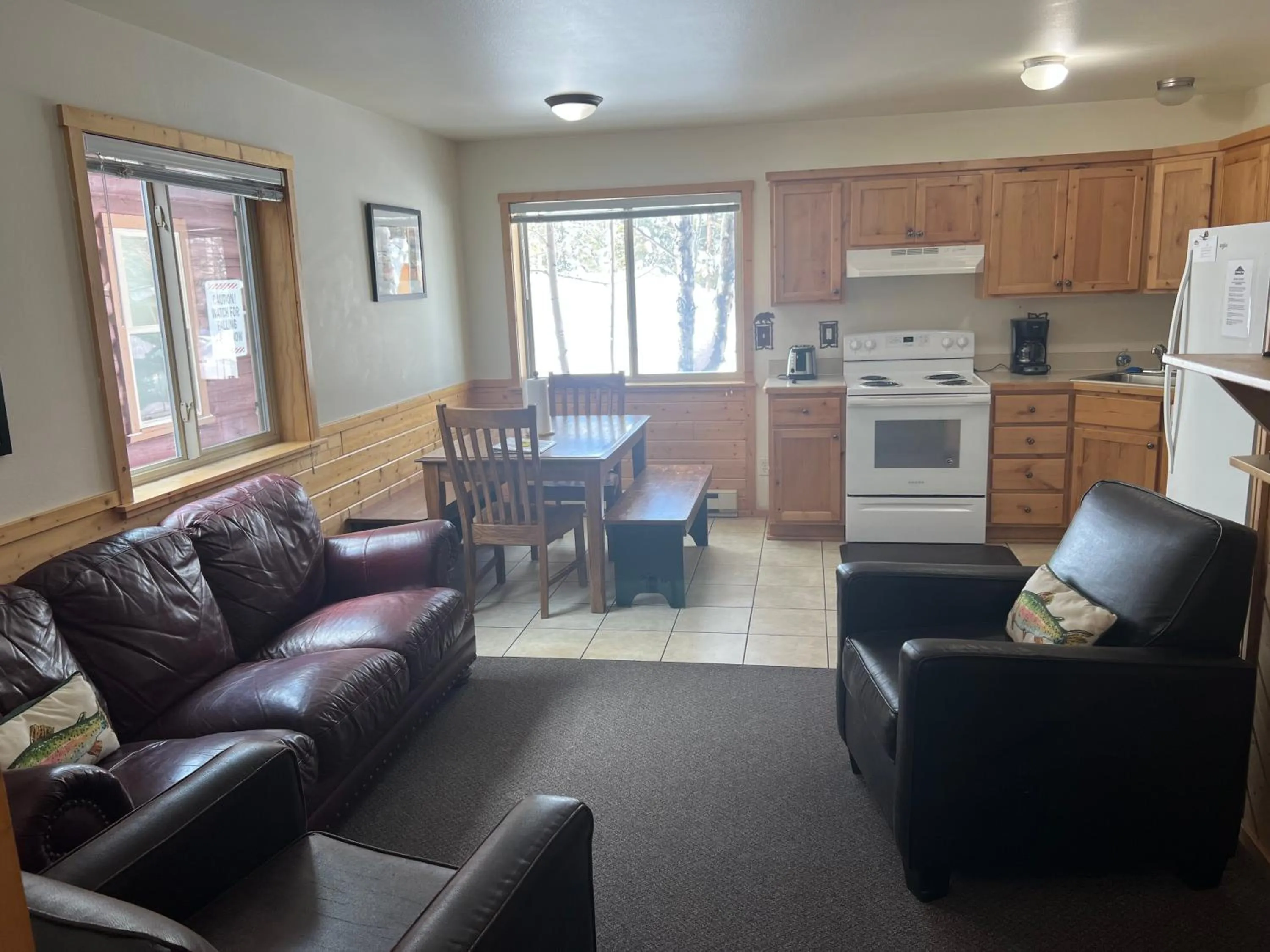 Coffee/tea facilities in Faithful Street Inn