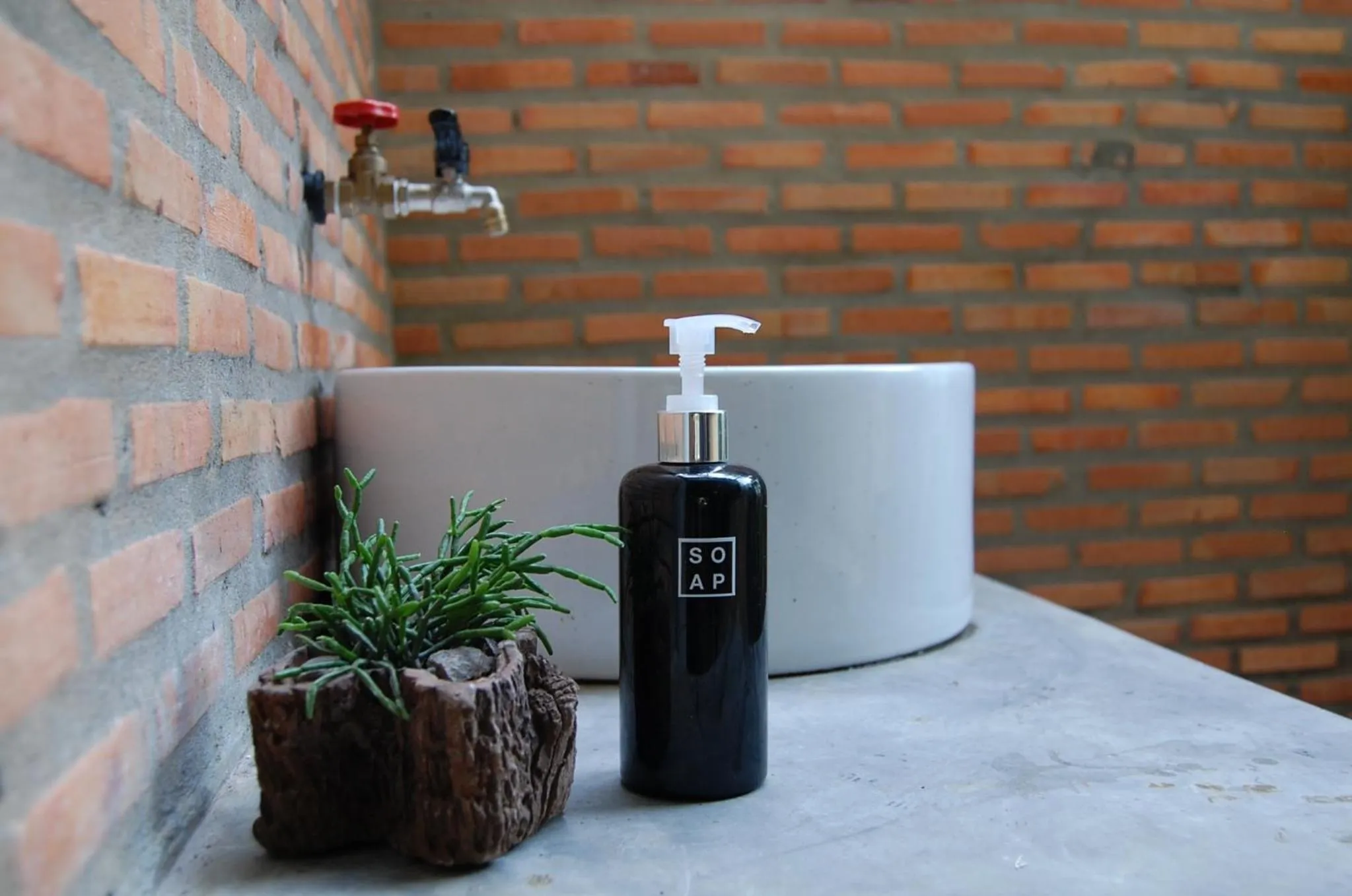 UdonBackpackers Beds and Cafe