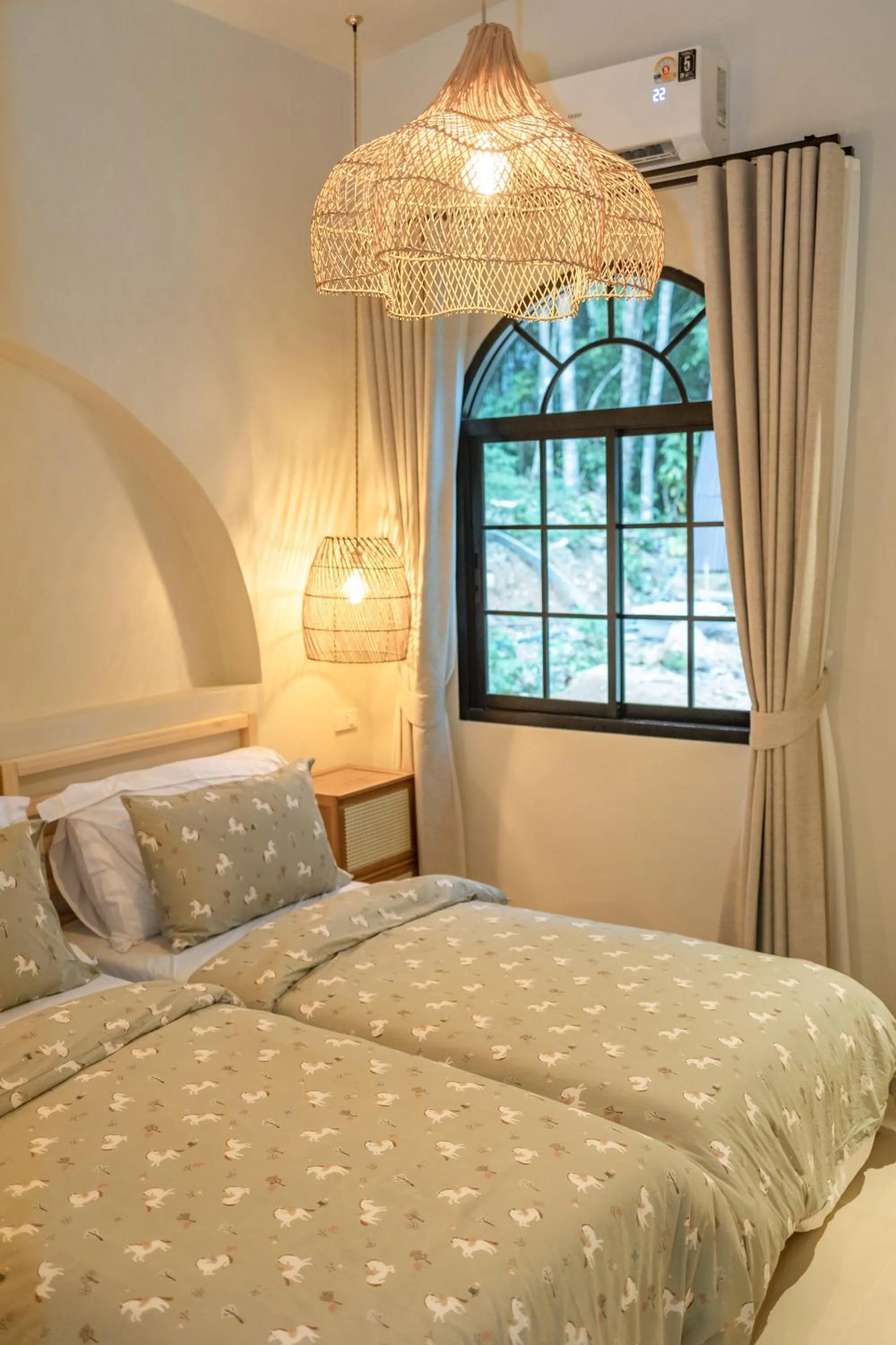 Bed in Indie Beach Bungalows