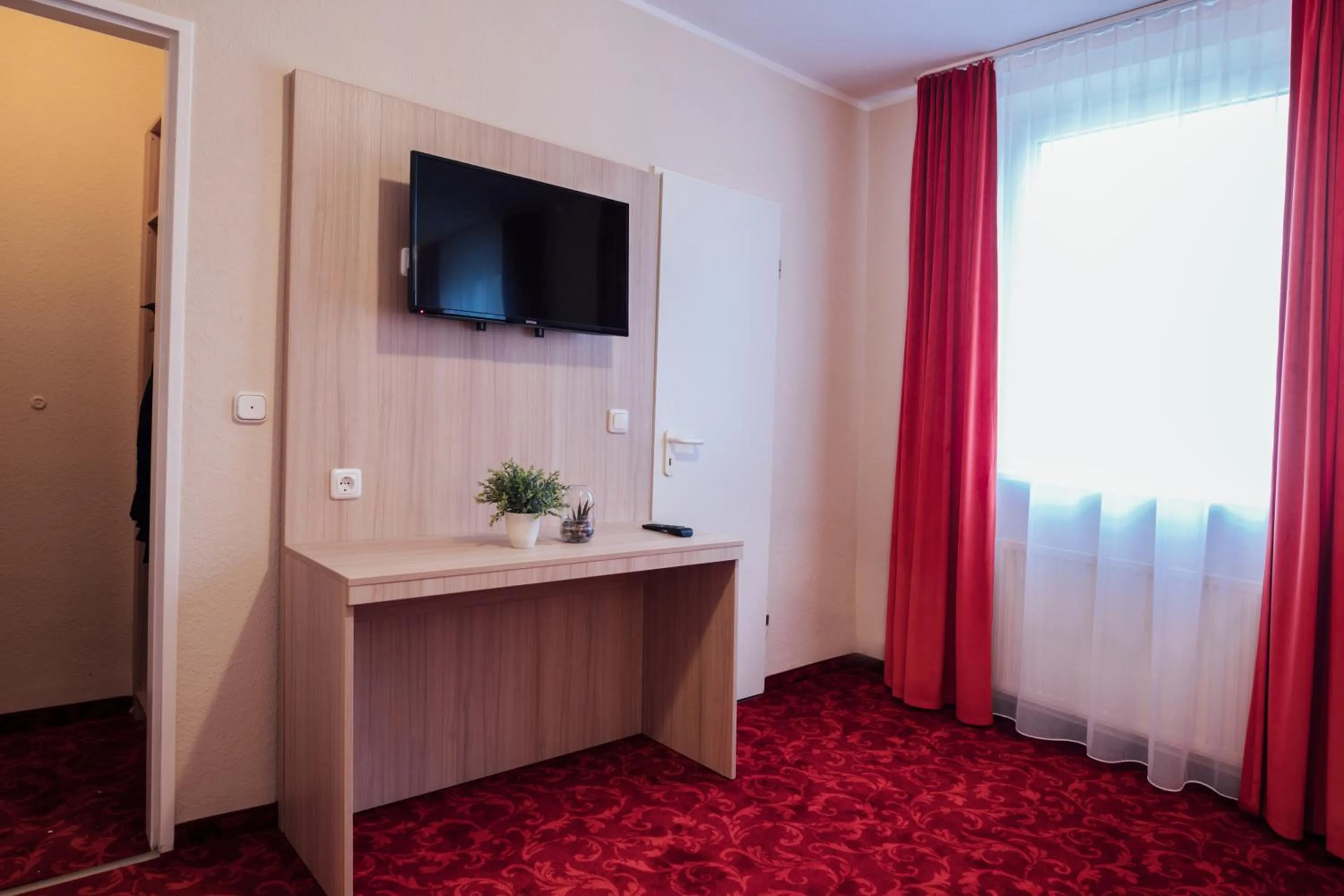 TV and multimedia in Hotel CULT Hamburg