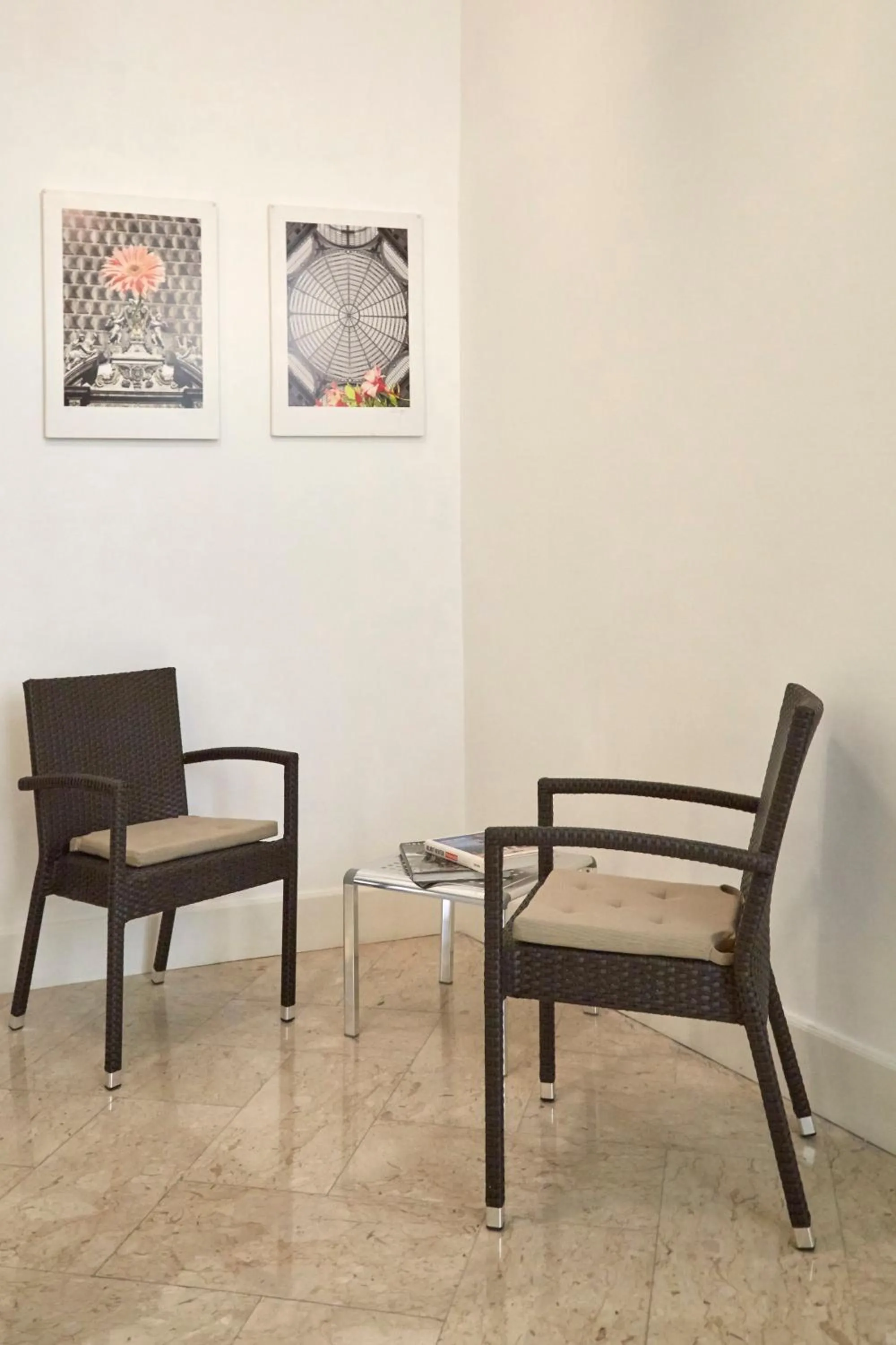 Lobby or reception in Maison Toledo 210