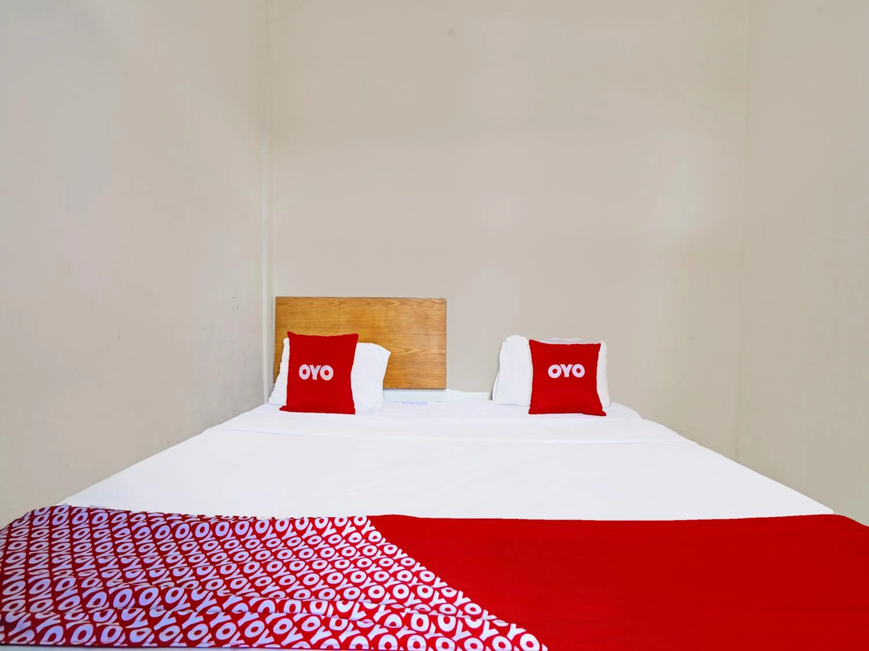 Bedroom in OYO 1699 Verona Residence