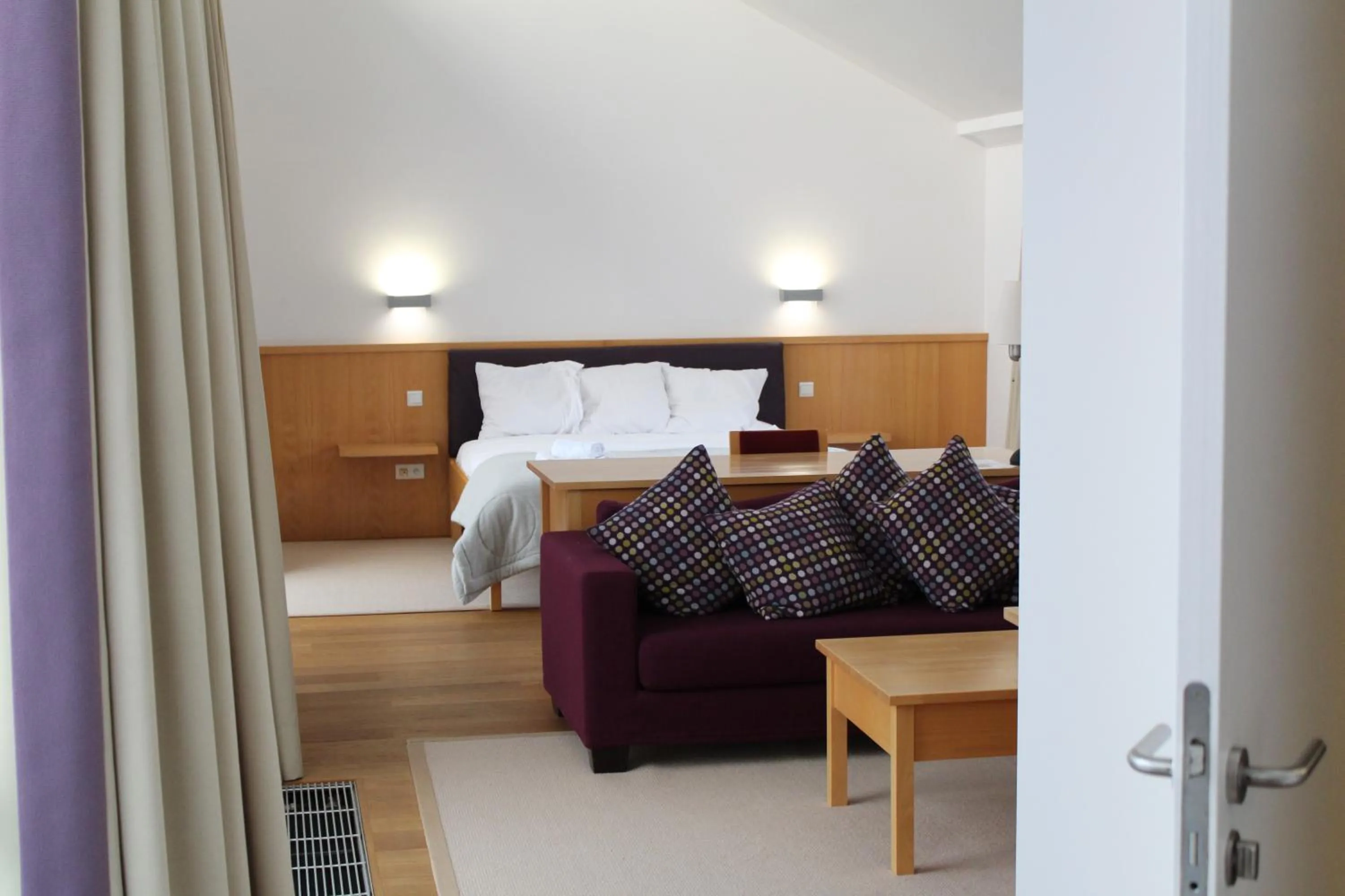 Bedroom, Bed in Irish College Leuven