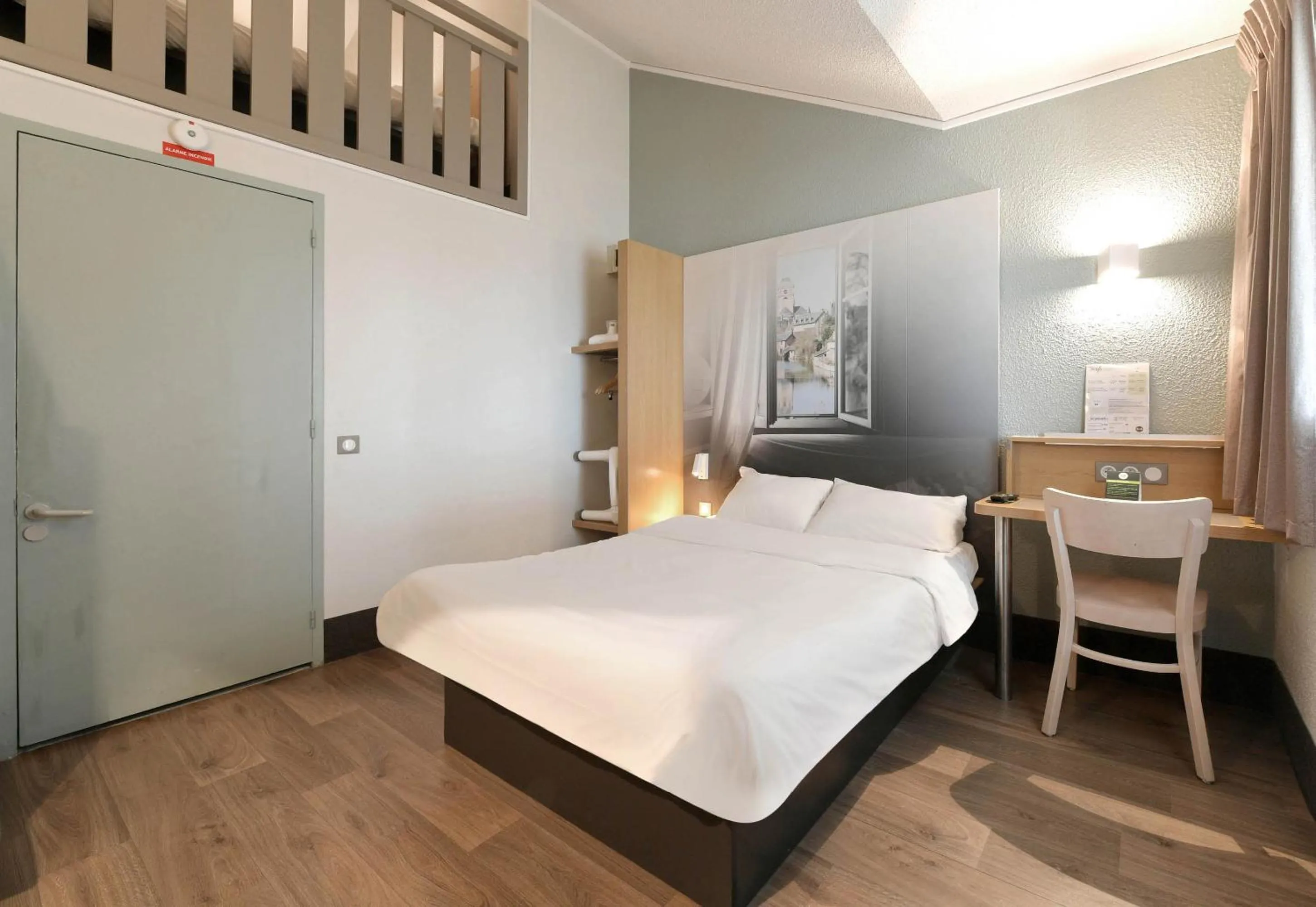 Bedroom, Bed in B&B HOTEL Alencon Nord