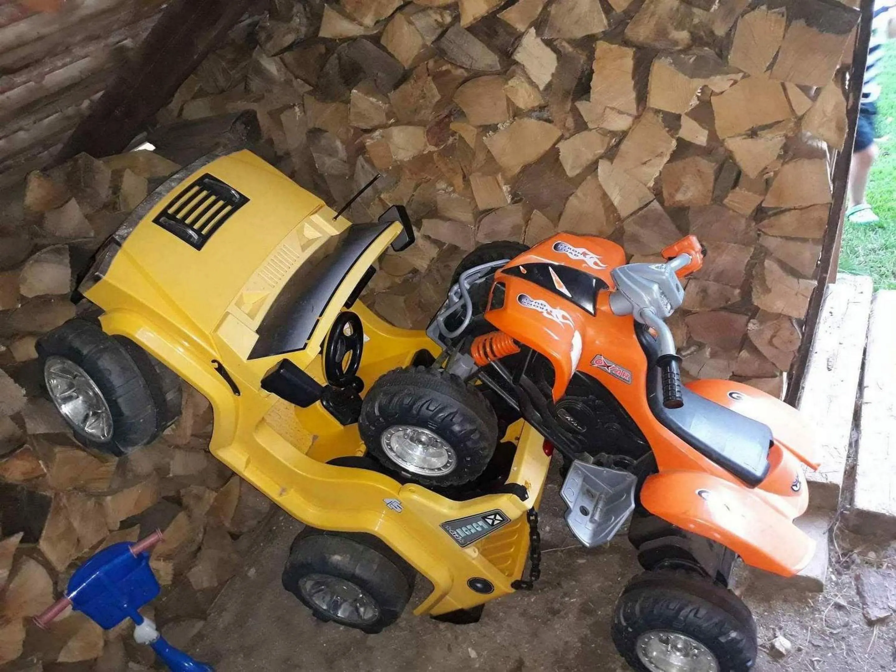 Children play ground in Apartment Panorama