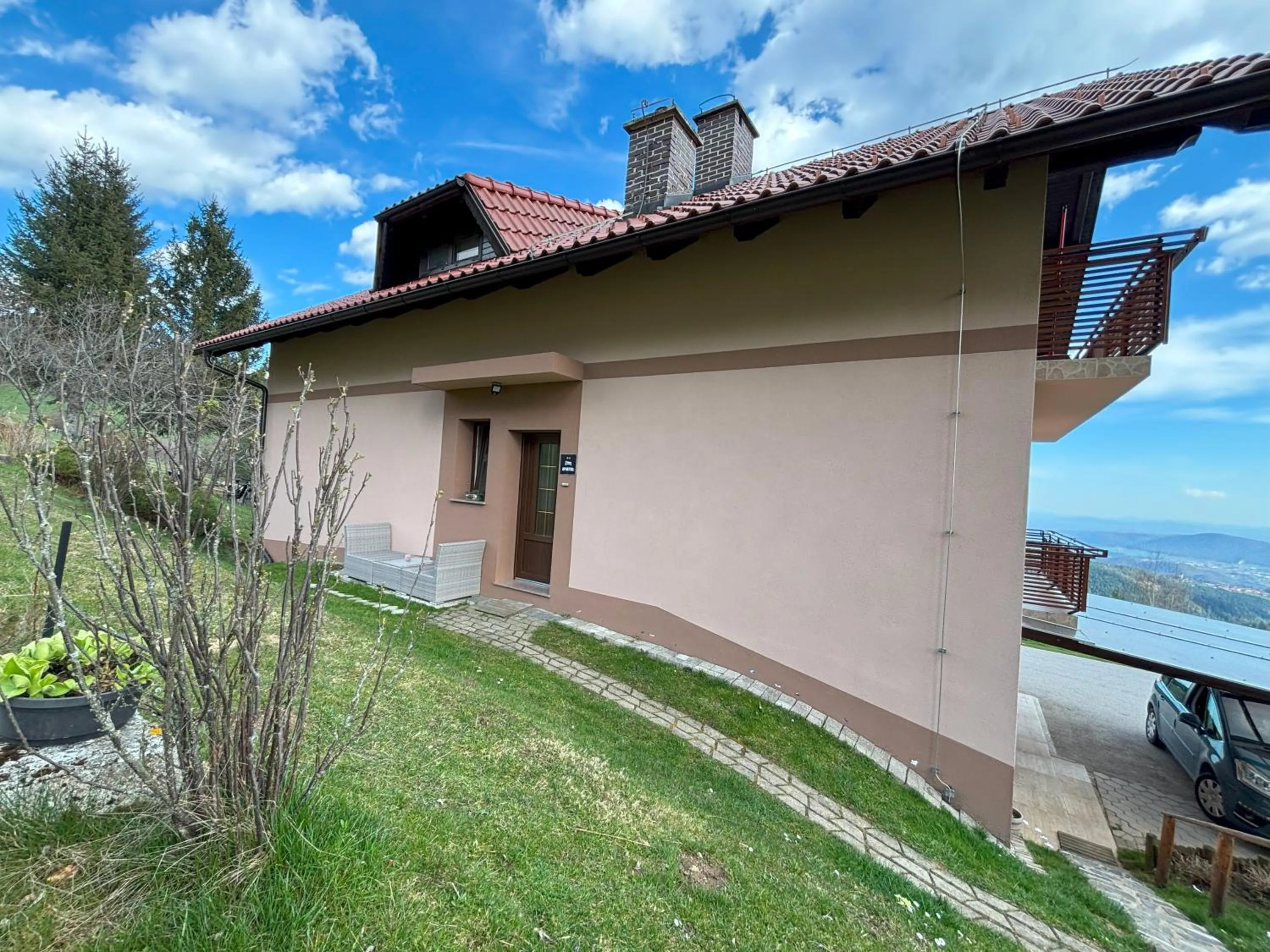 Property building in Apartment Panorama