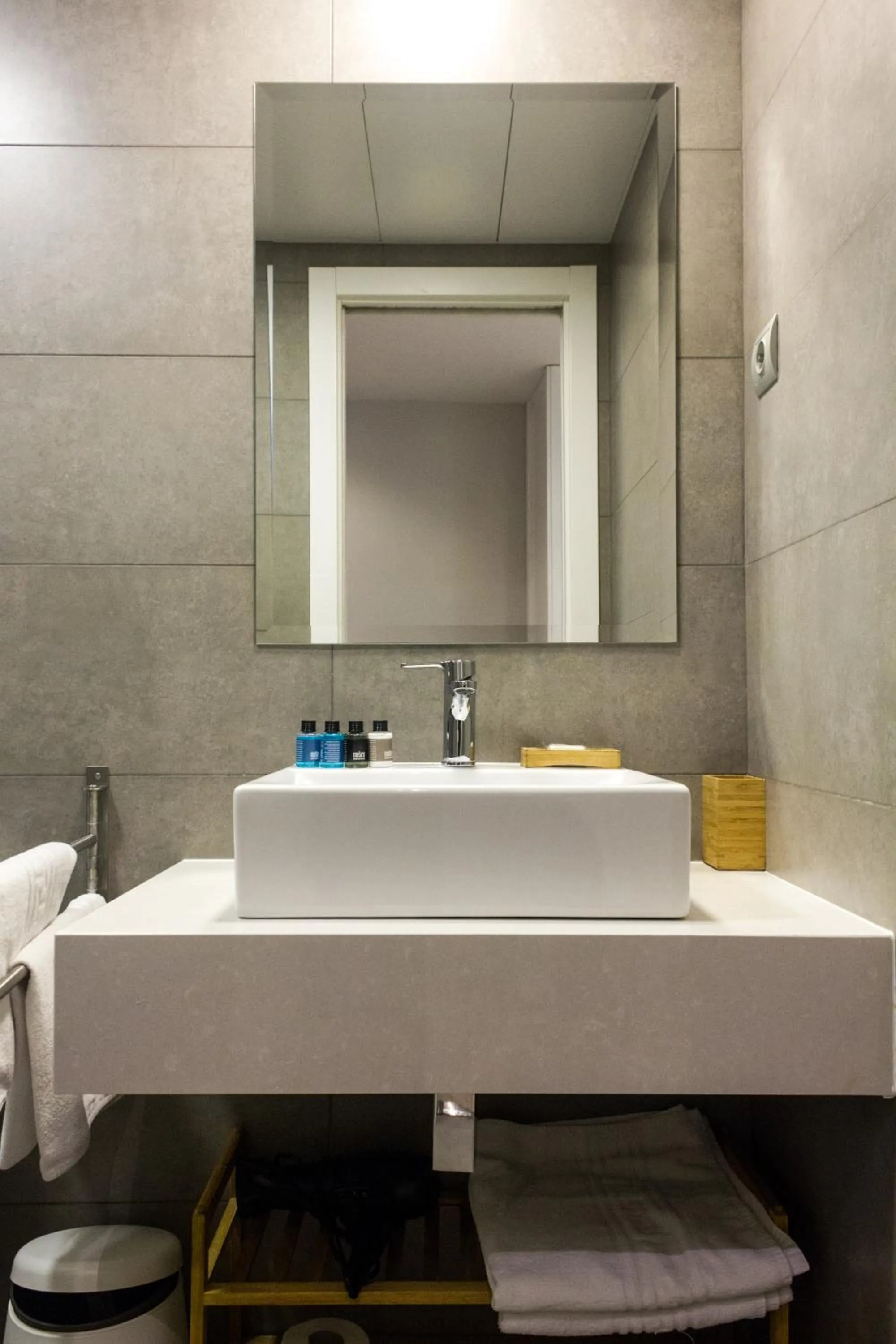 Bathroom in Arenal Suites Preciados