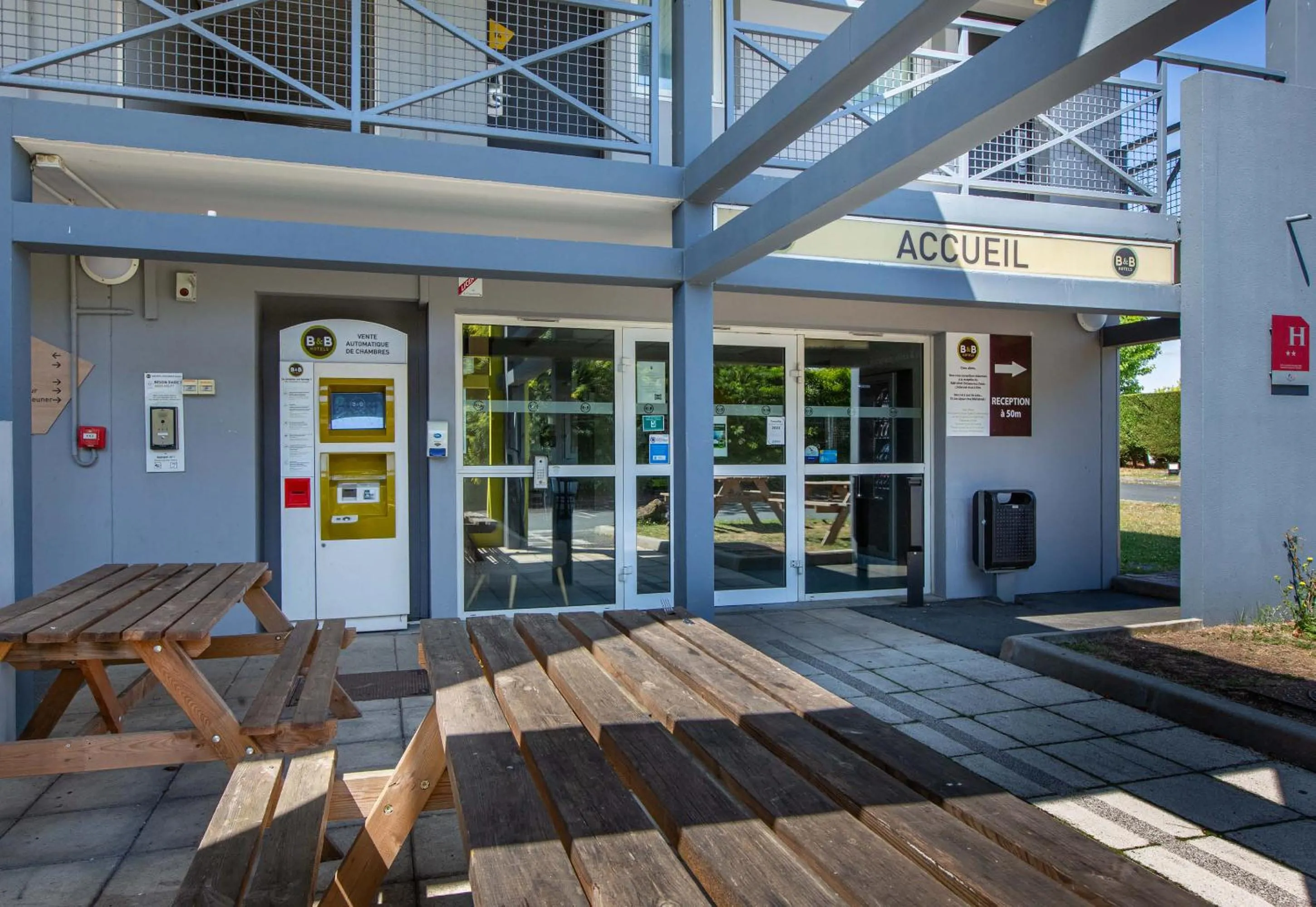 Balcony/Terrace in B&B HOTEL CHATEAUROUX Aéroport