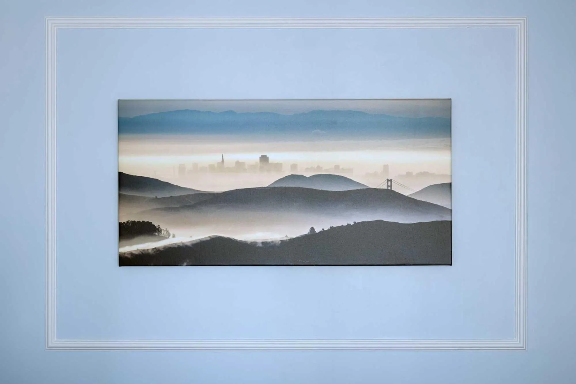 Decorative detail in Coventry Motor Inn