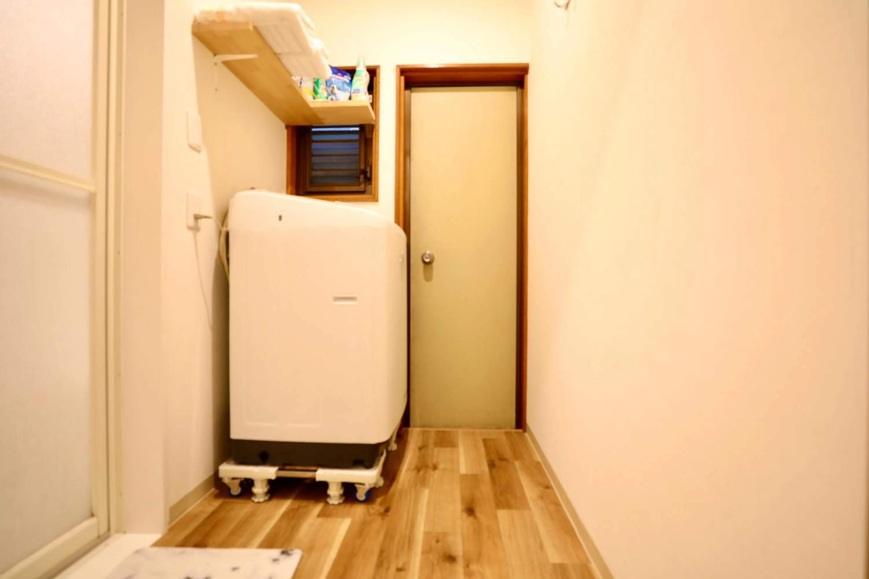 washing machine in Osaka Umeda Yuan Hostel