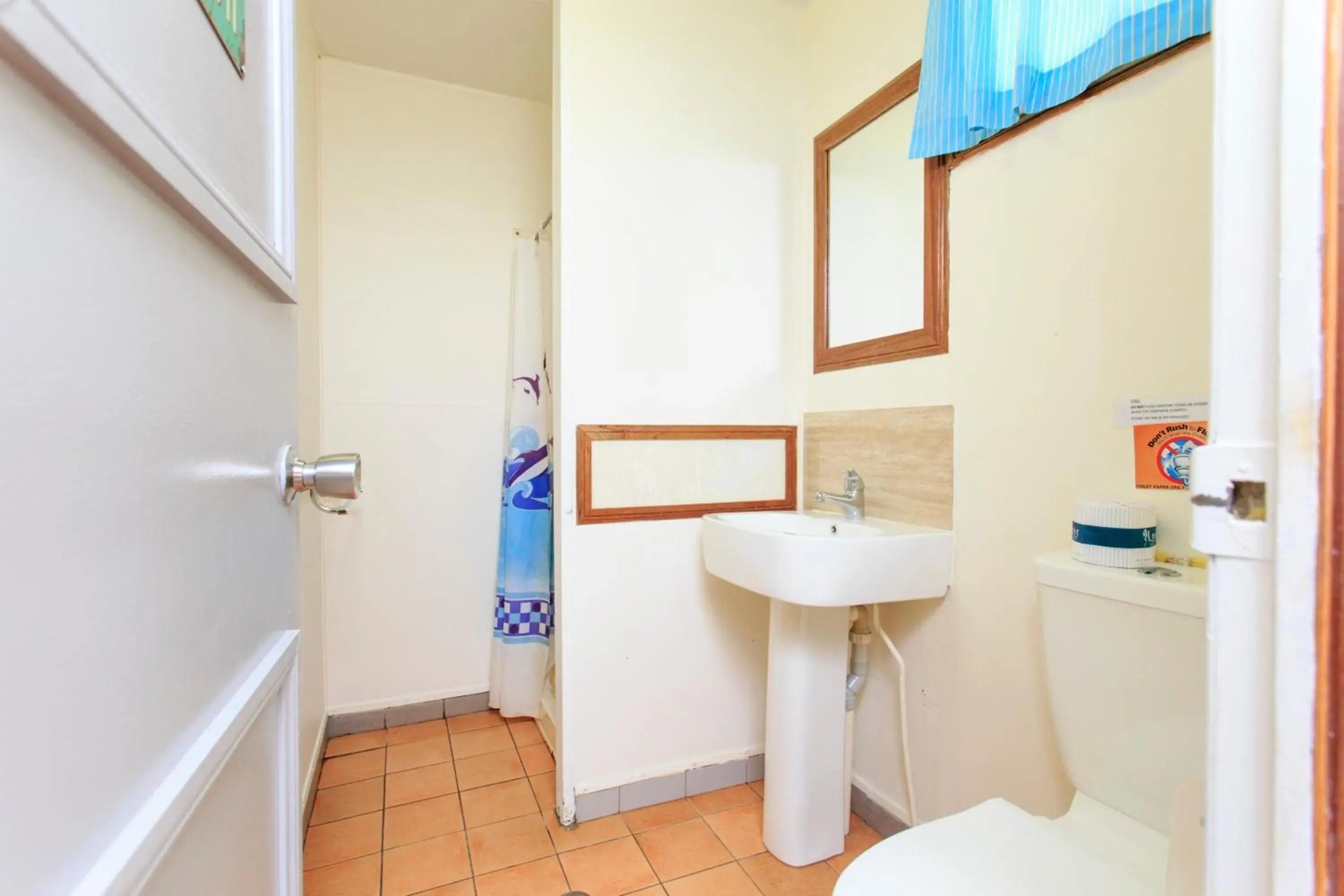 Twin Room with Garden View in Scotty's Mission Beach Twin Room with Garden View in Scotty's Mission Beach