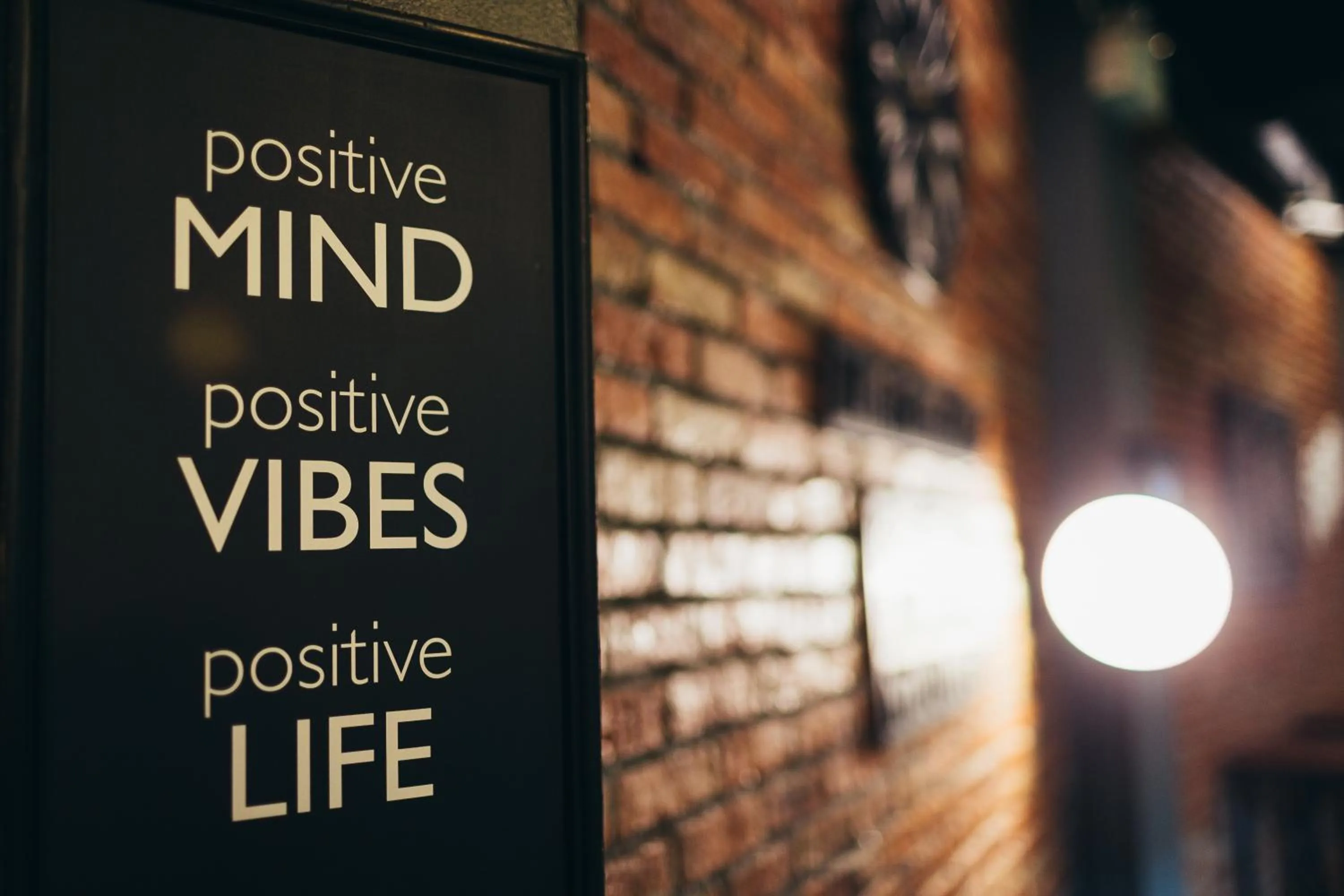 Decorative detail in Srisuksant Square