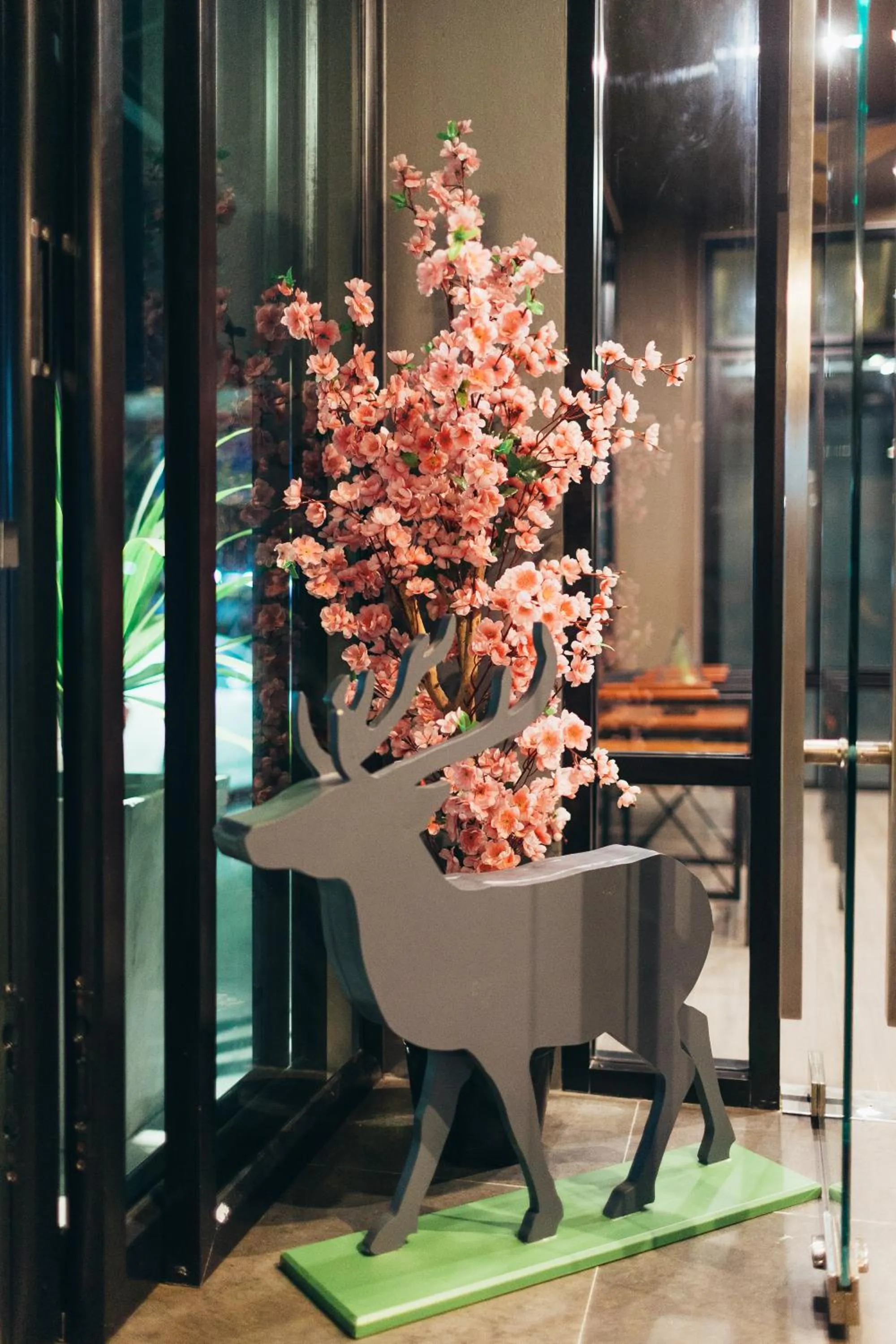 Lobby or reception in Srisuksant Square