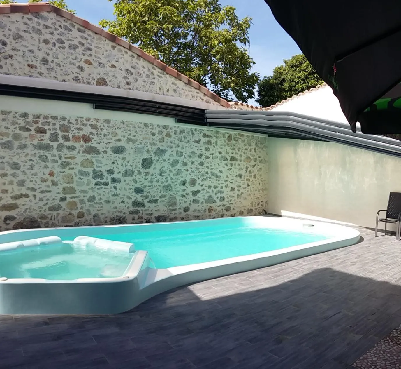 Swimming pool in Palais Cathare