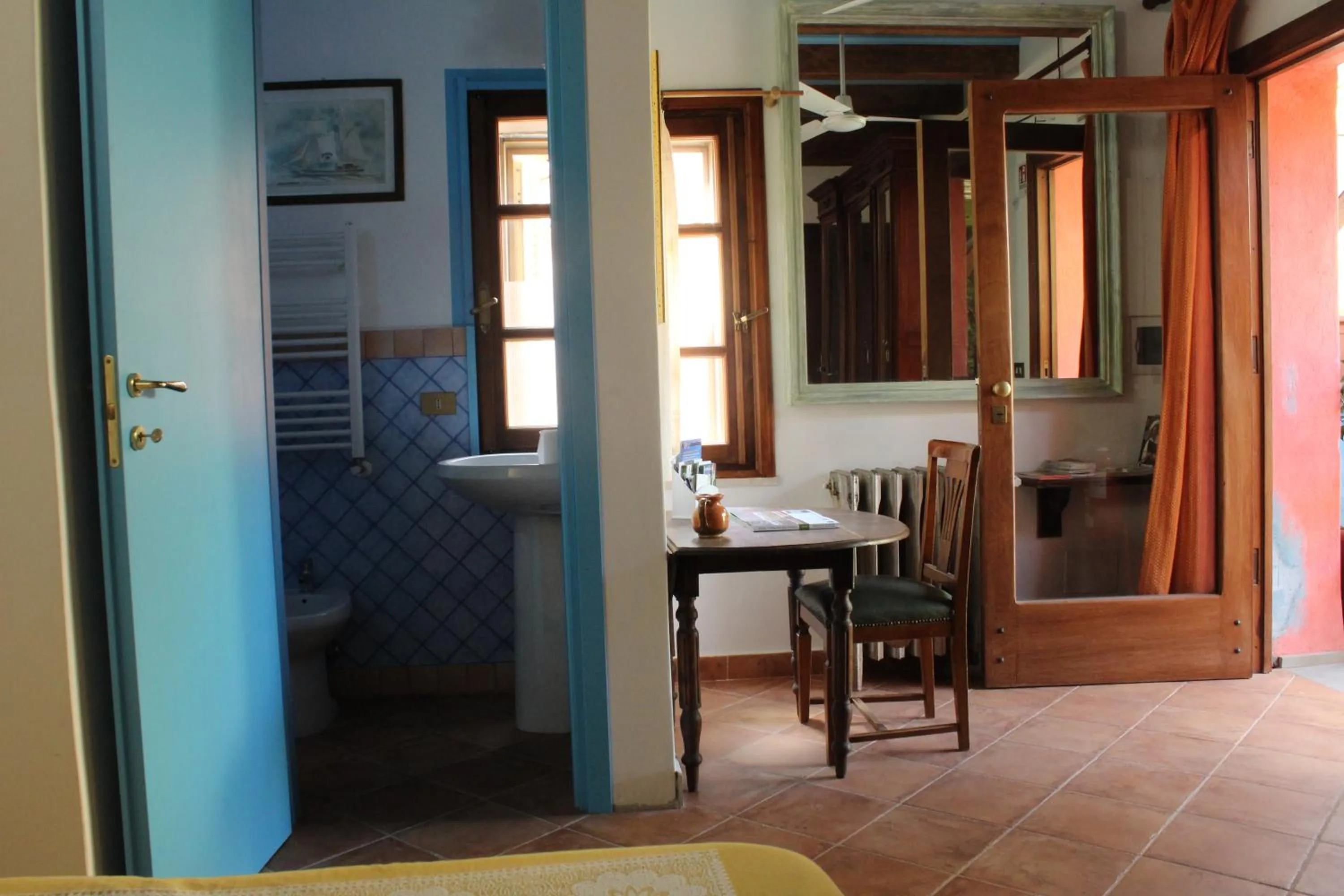 Photo of the whole room in La Scaletta