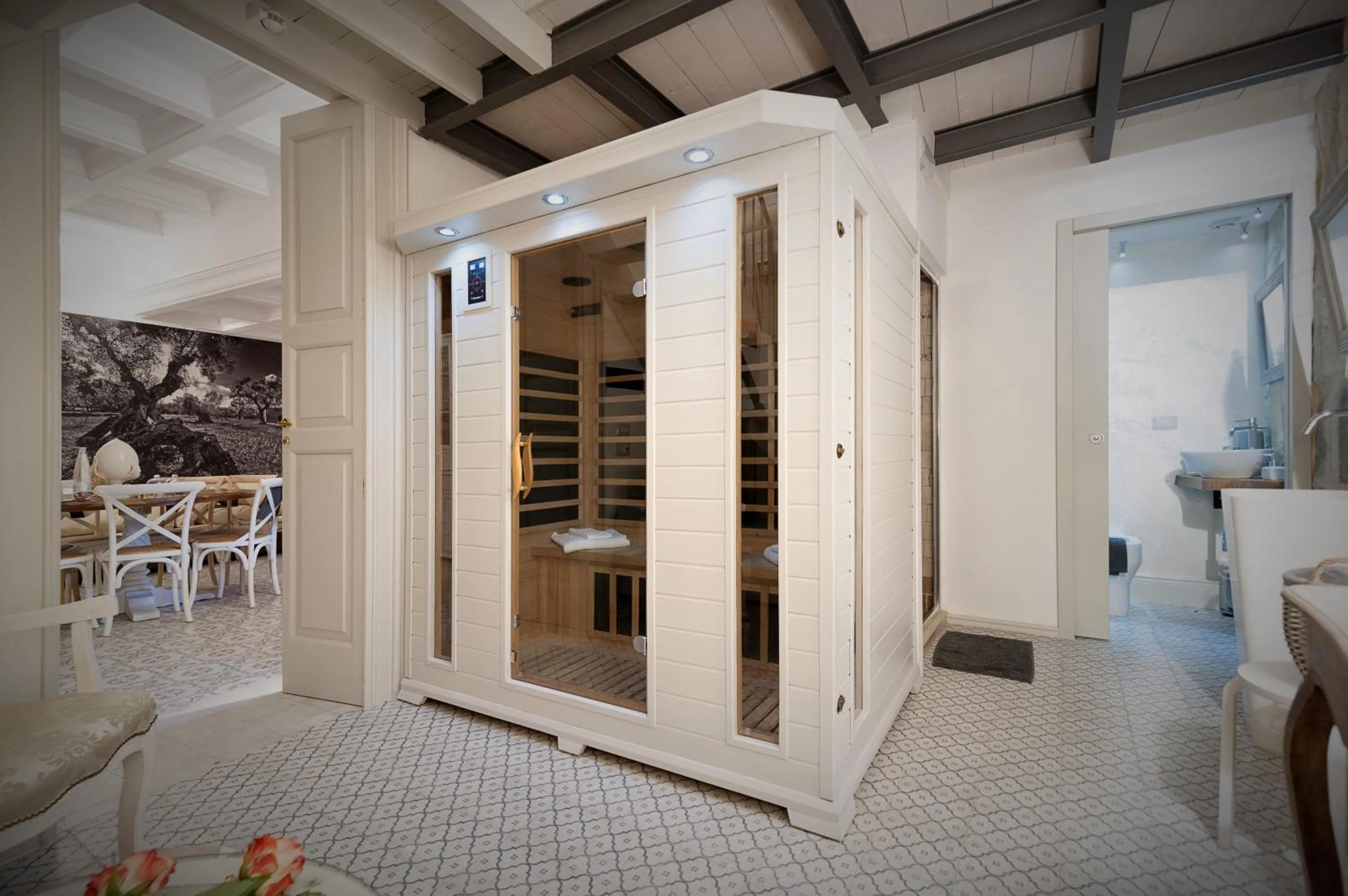 Shower in Palazzo Mandurino luxury relais