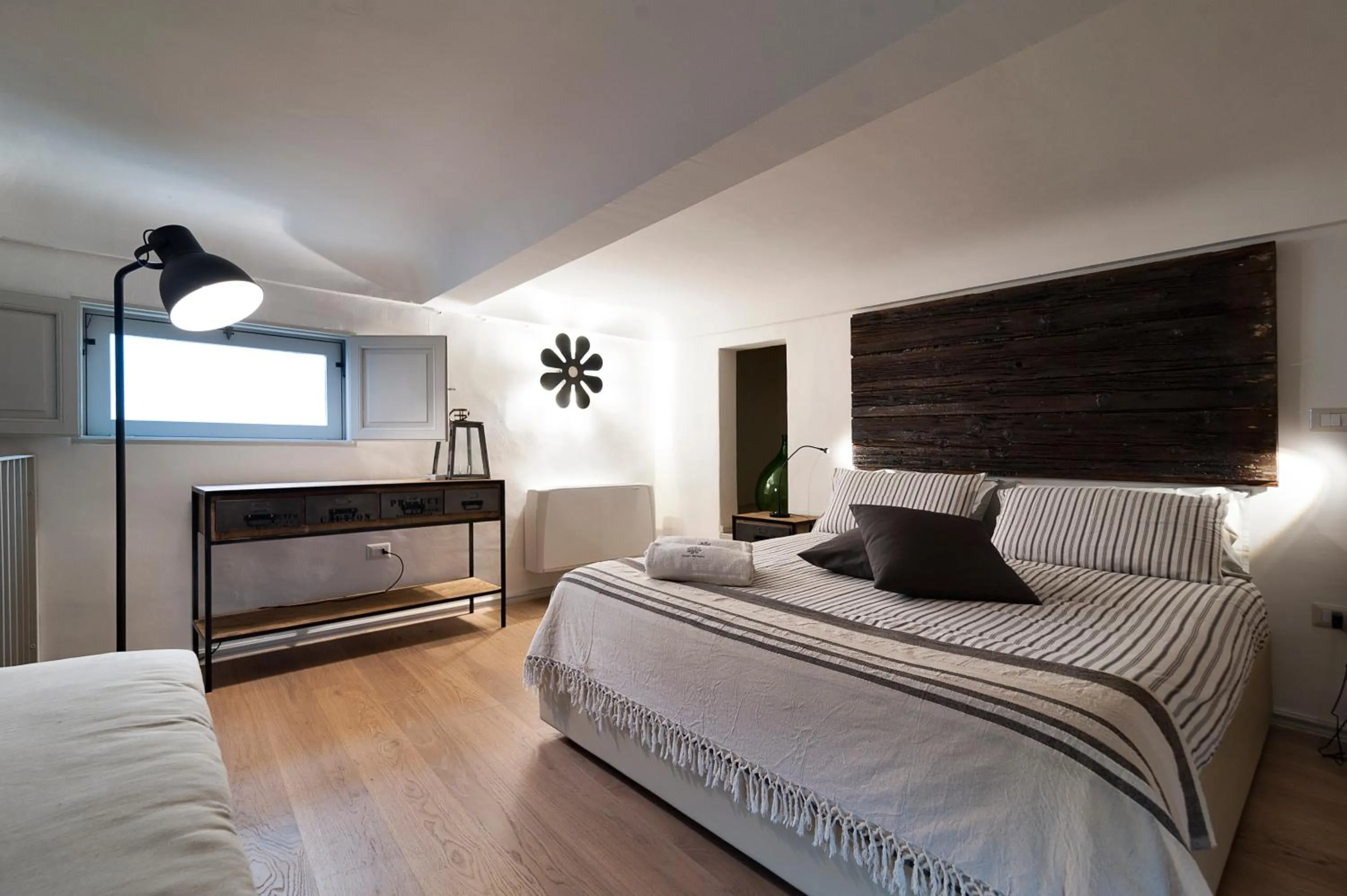 Bed in Palazzo Mandurino luxury relais