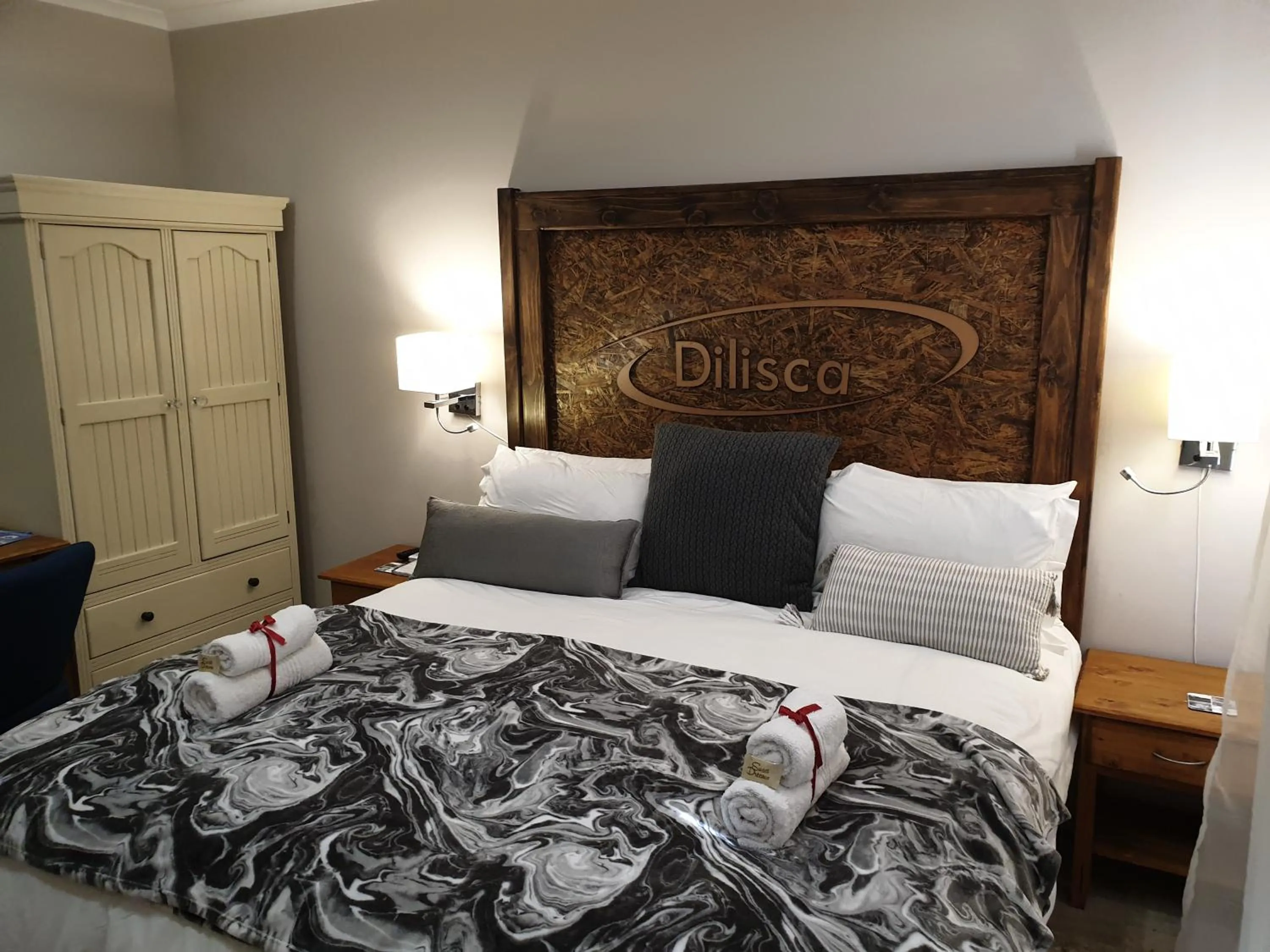 Bed in Dilisca Guesthouse