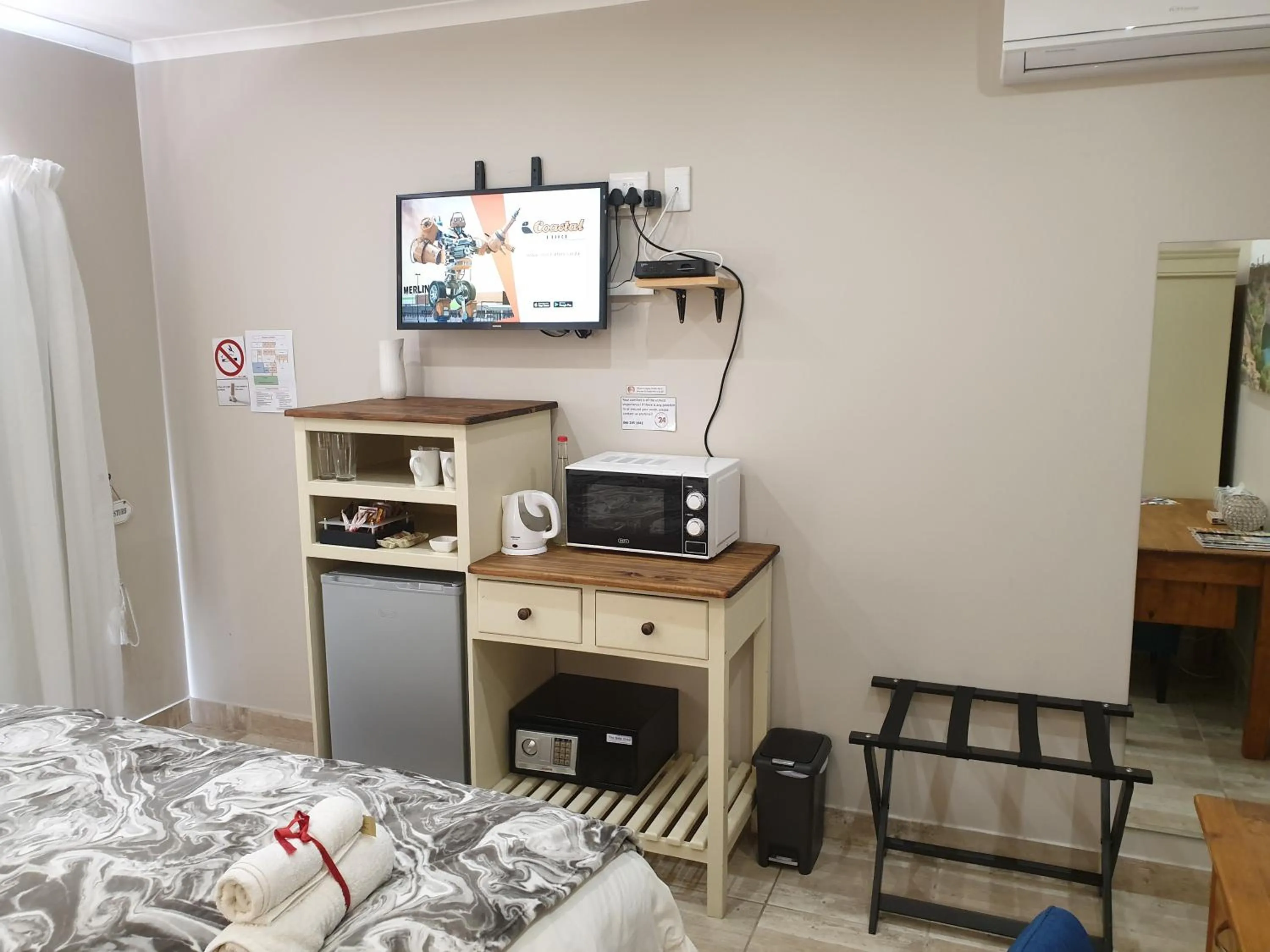 TV and multimedia, Bed in Dilisca Guesthouse