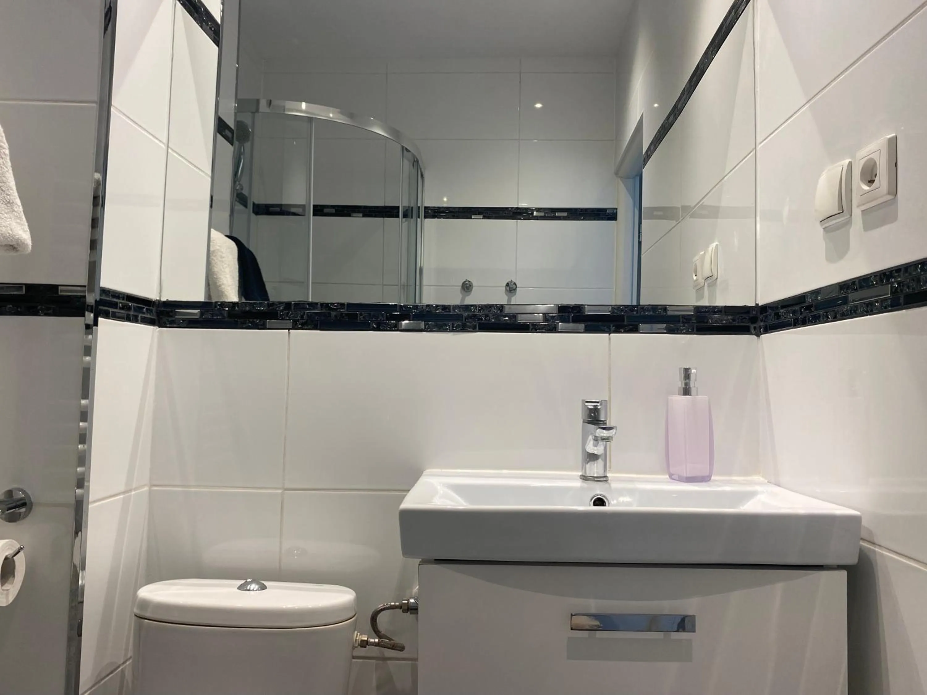 Bathroom in Hostel Przed Świtem