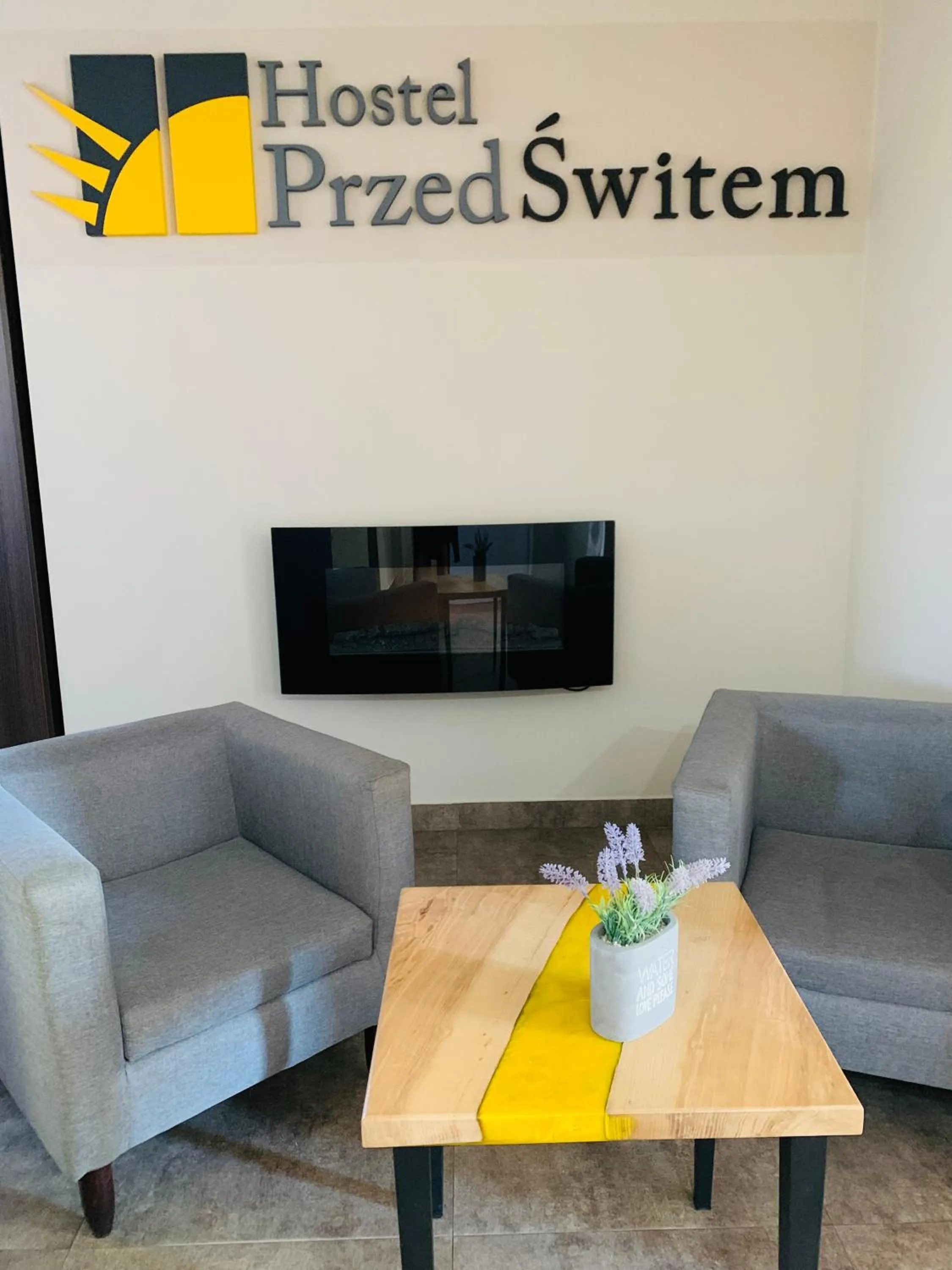 Lobby or reception in Hostel Przed Świtem
