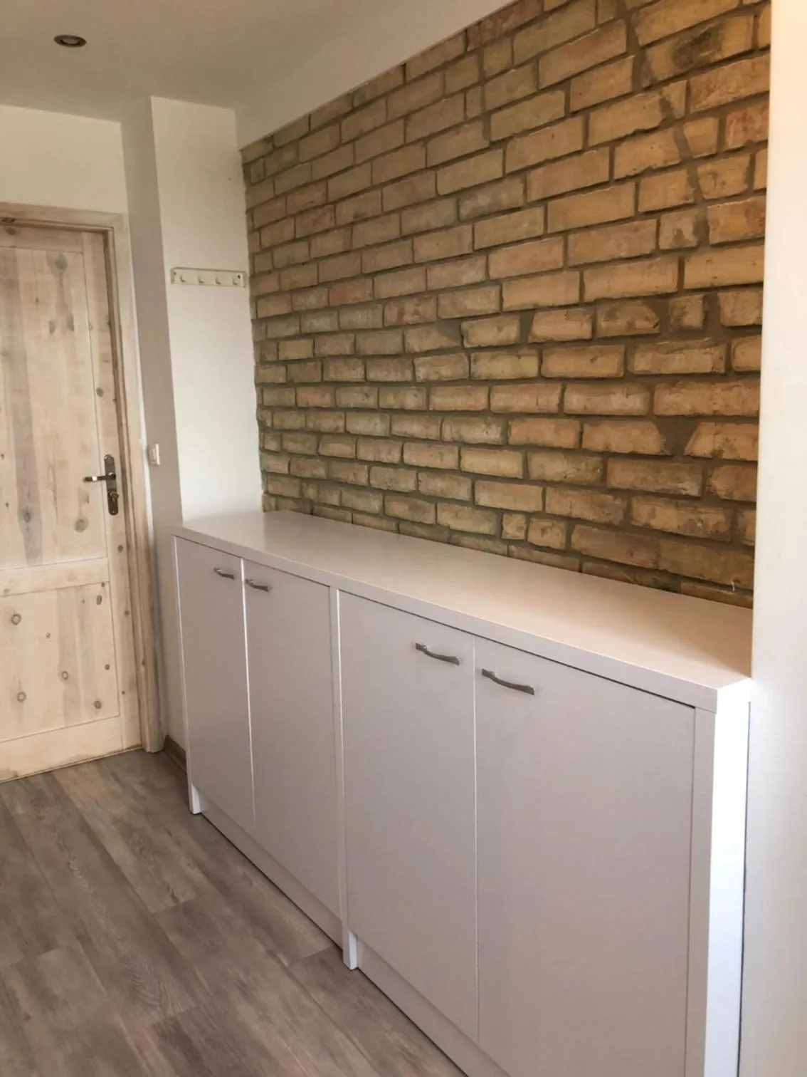 wardrobe in Hostel Przed Świtem