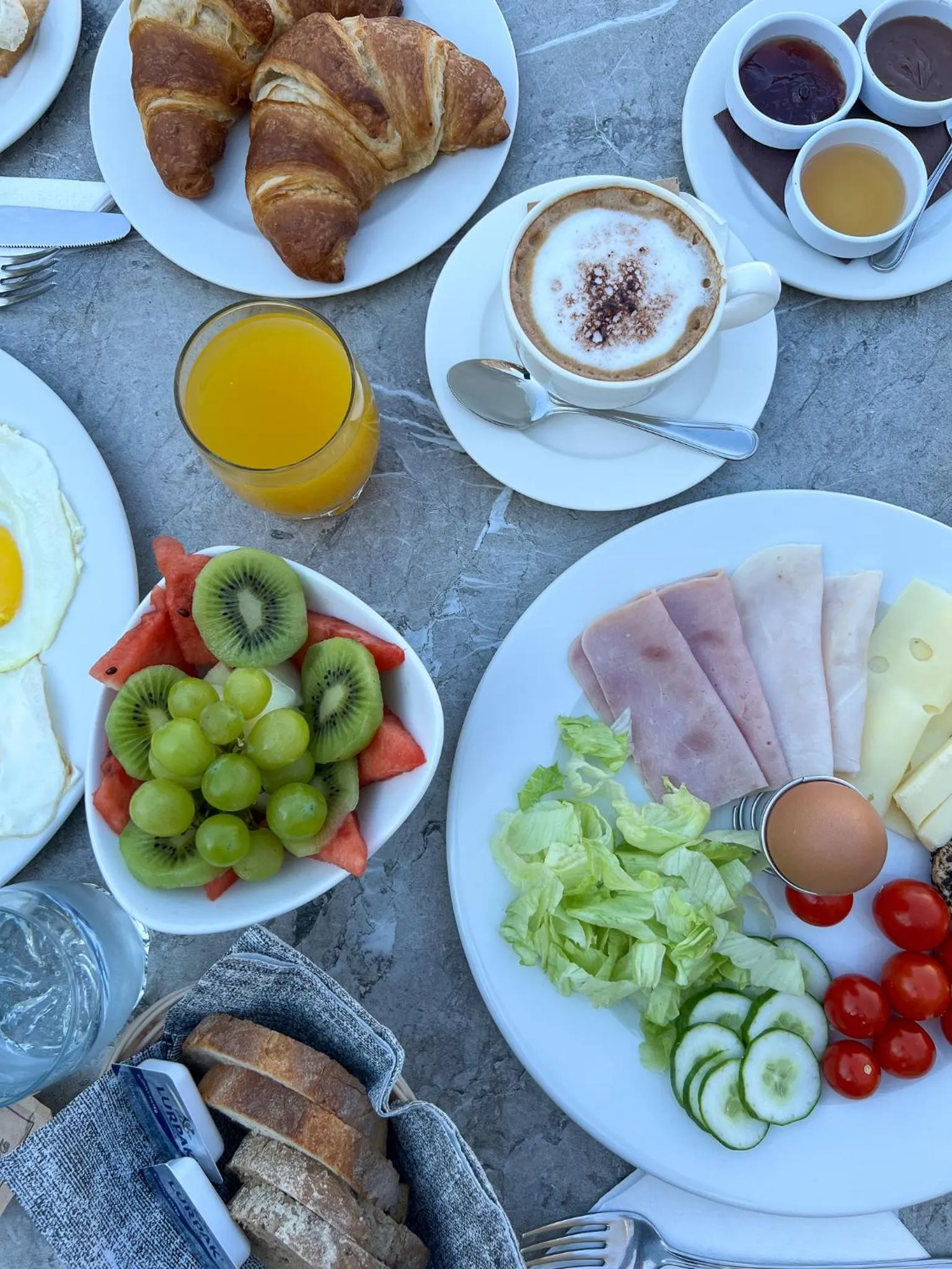 Breakfast in IL-Gardjola Bed and Breakfast