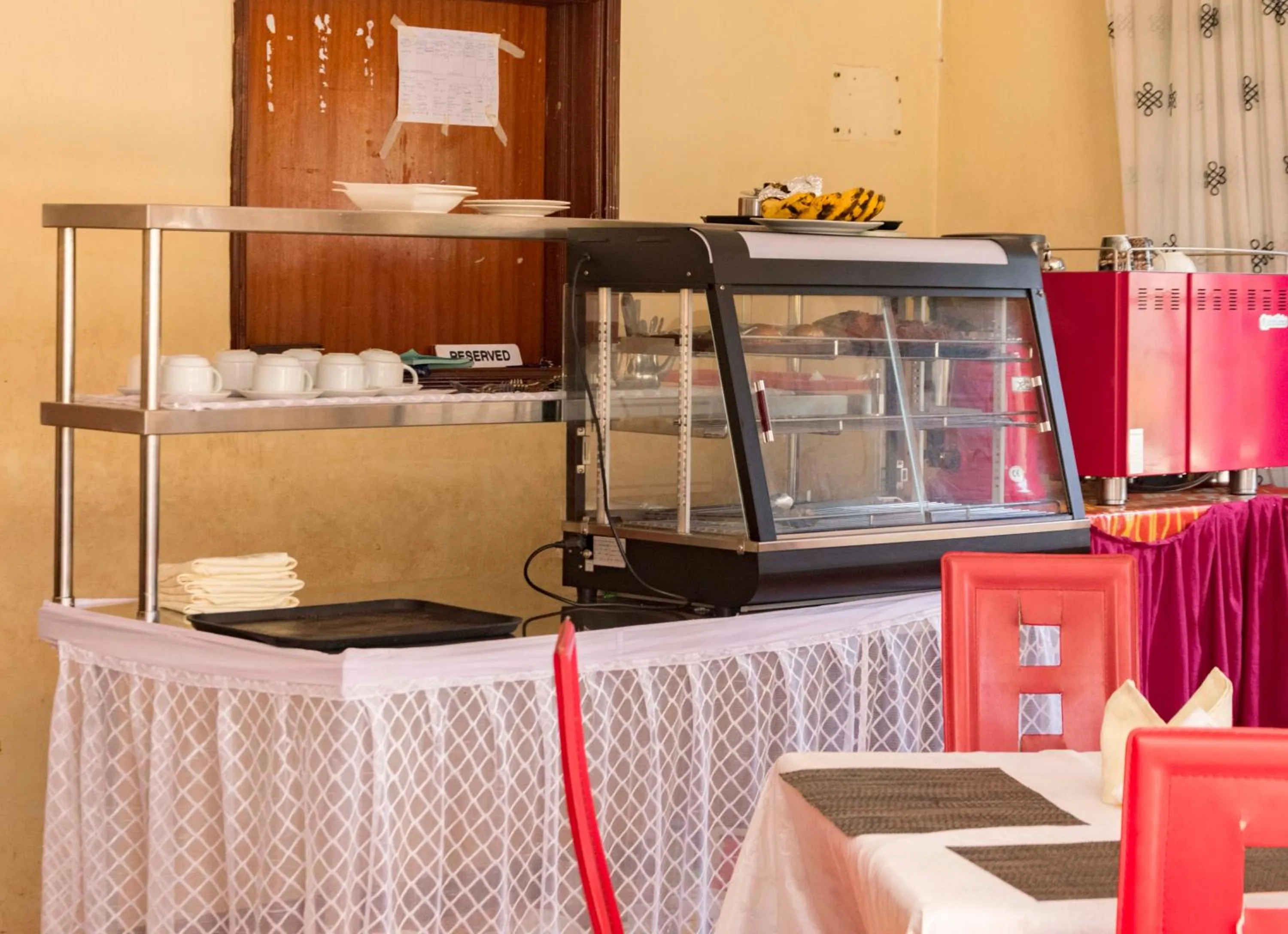 Restaurant/places to eat in Florida Hotel Zaana Kampala