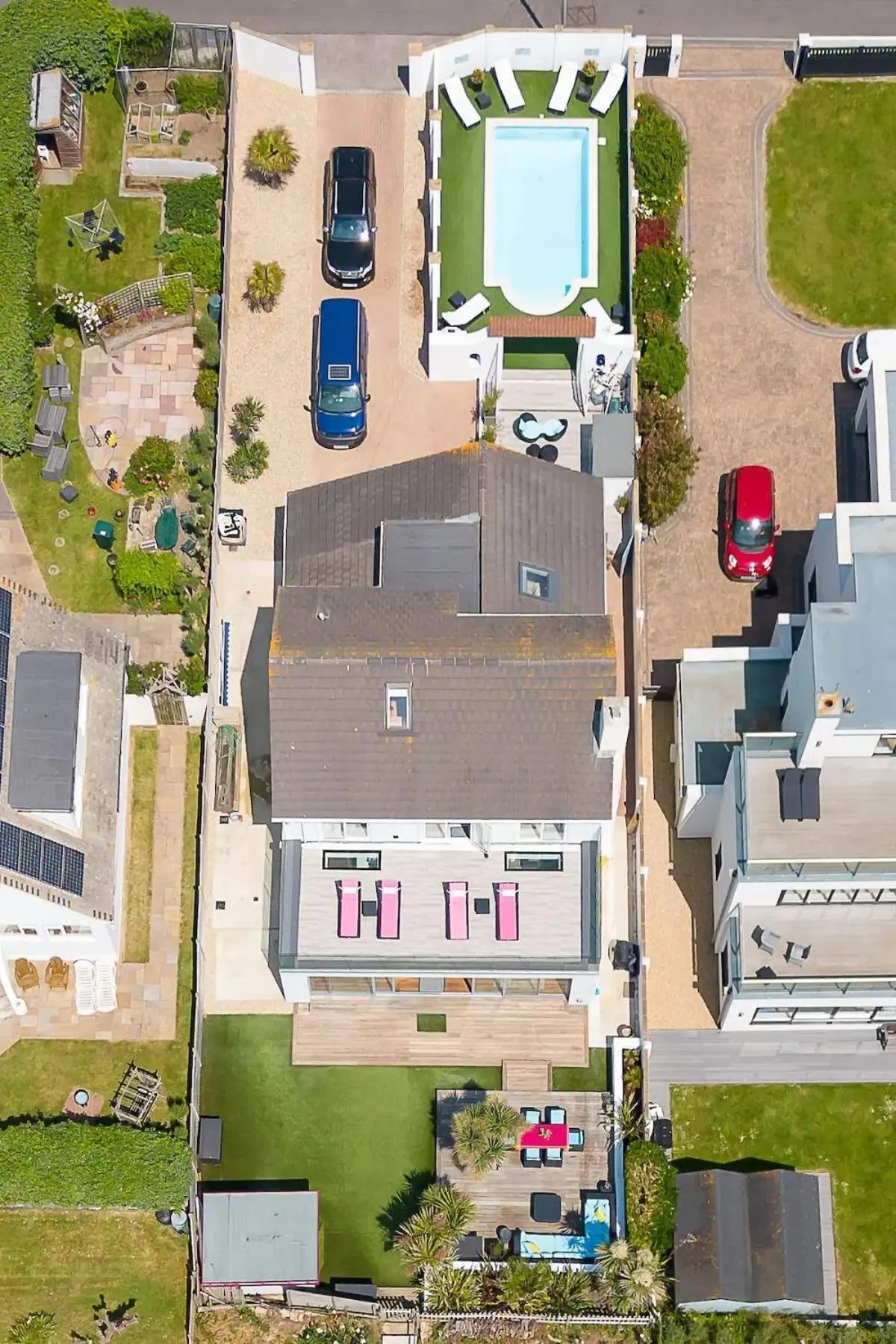 Pool view in The Kite House