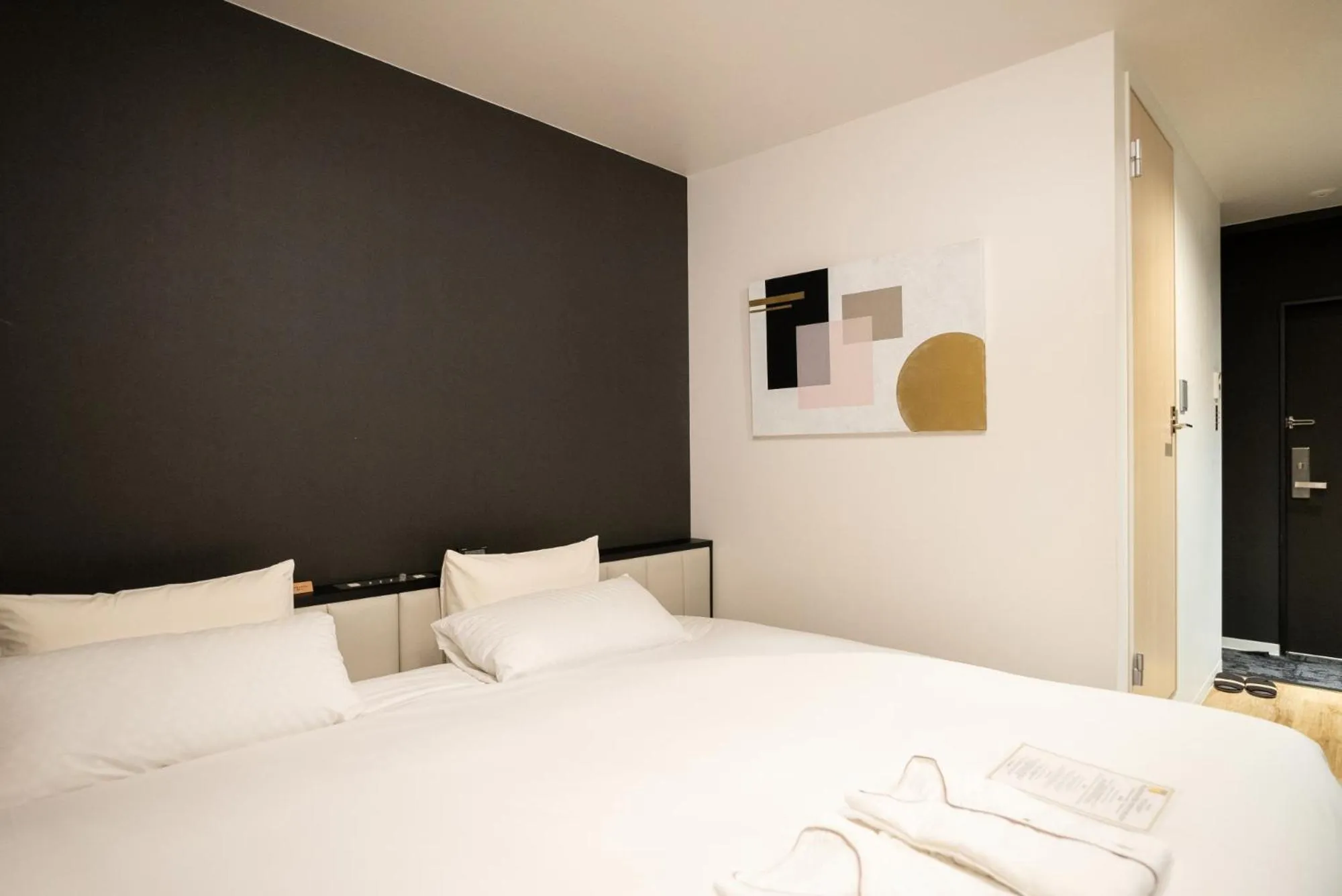 Photo of the whole room, Bed in Hotel Cordia Osaka