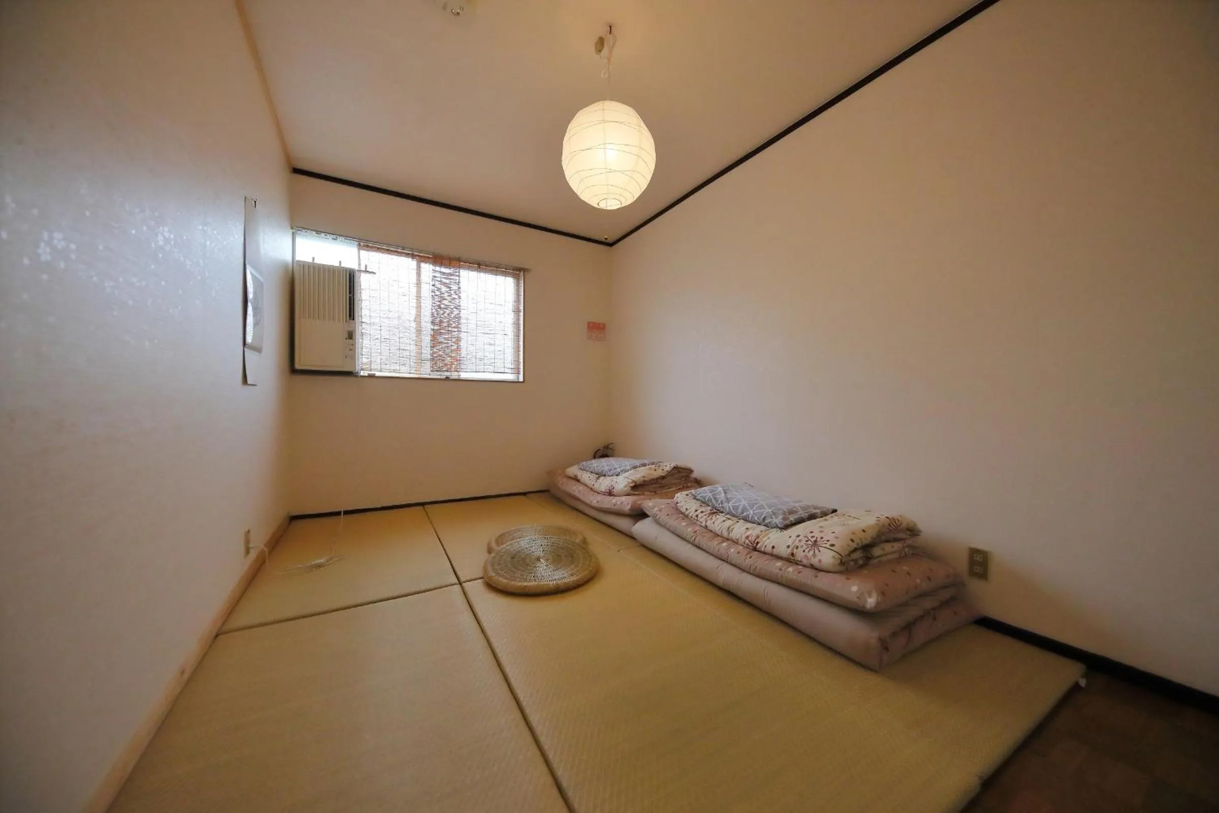 Photo of the whole room in Oyado Shogoin