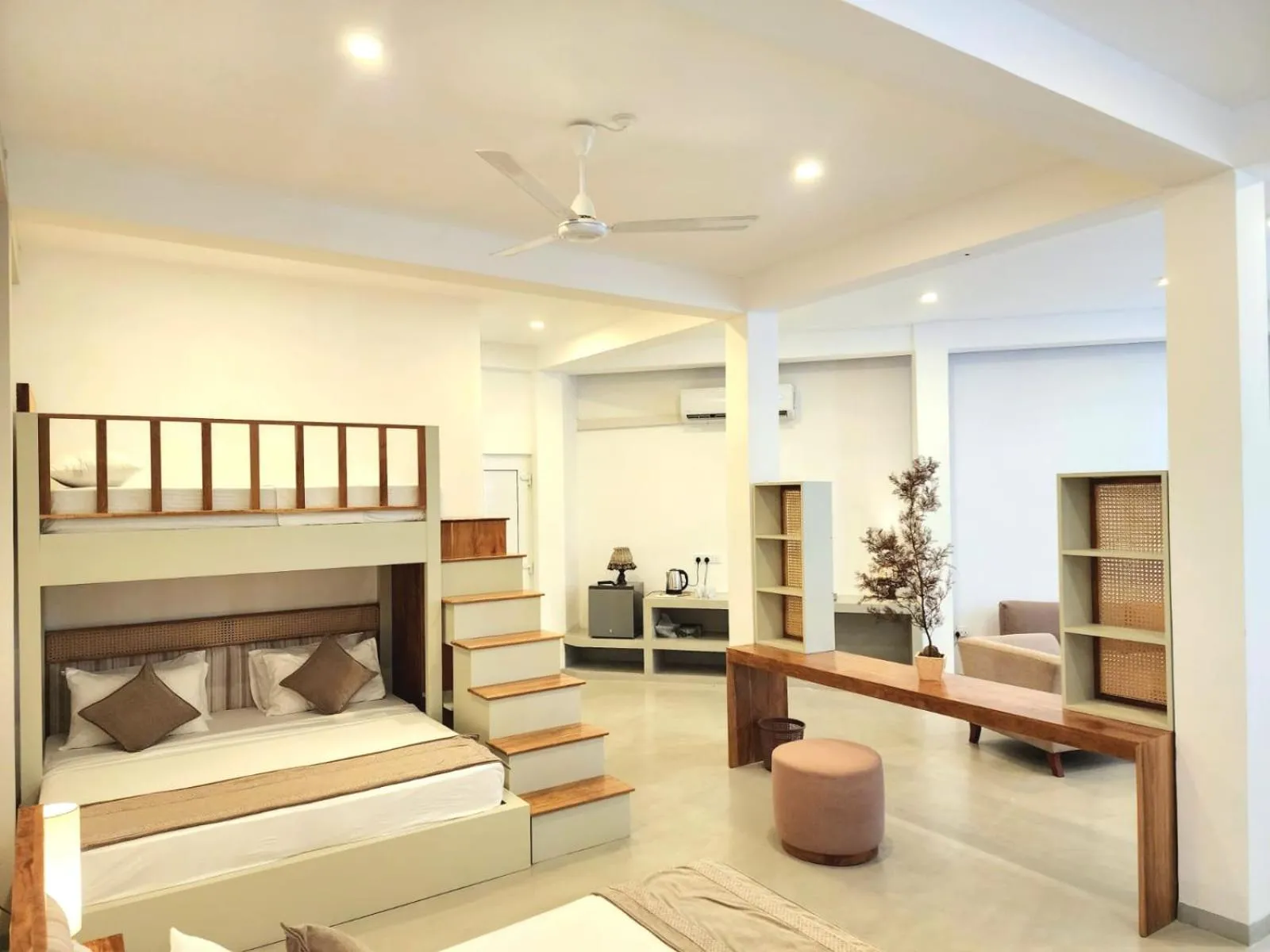 Bedroom, Bed in Hotel Blue Note