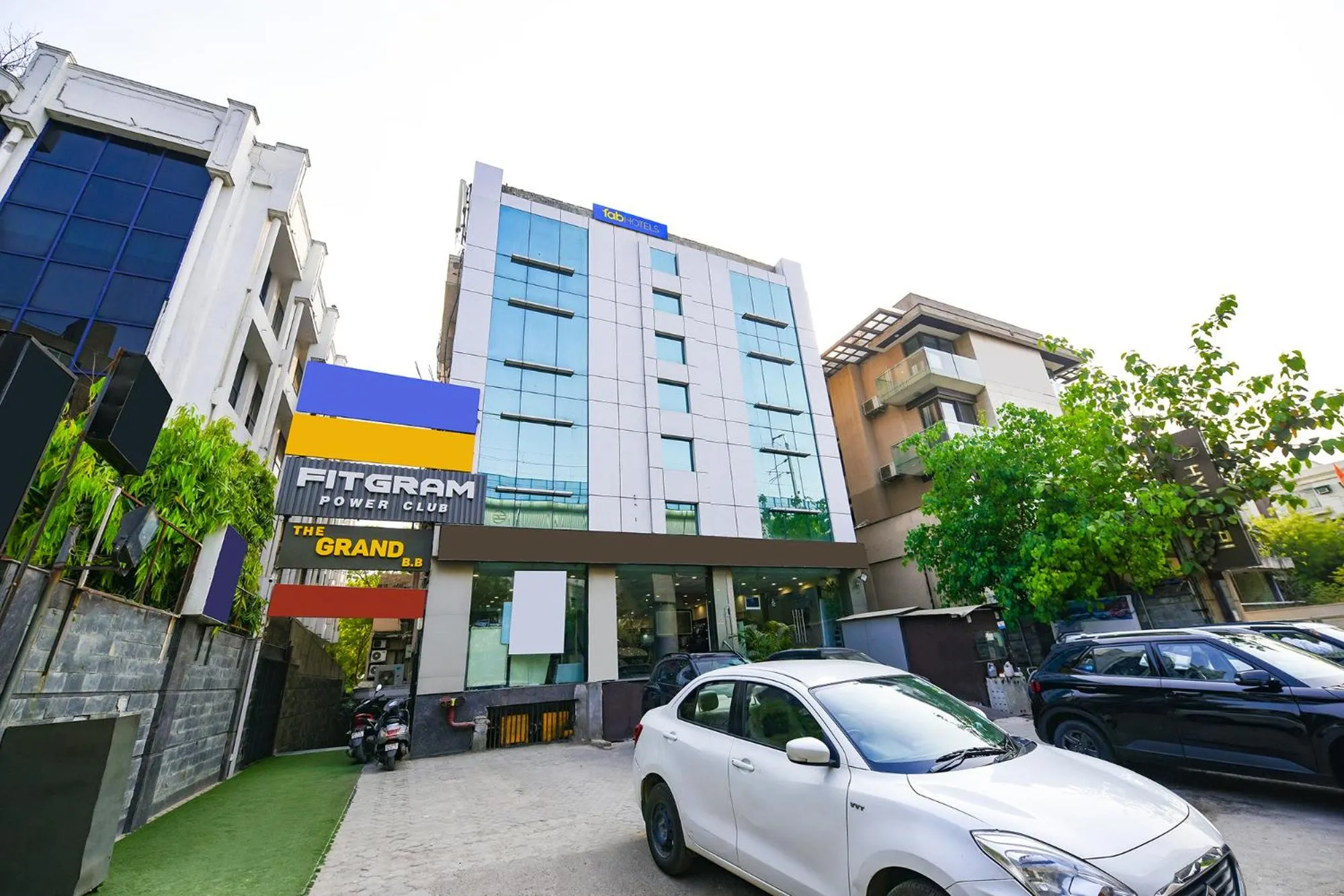 Property building in FabHotel Grand Boutique