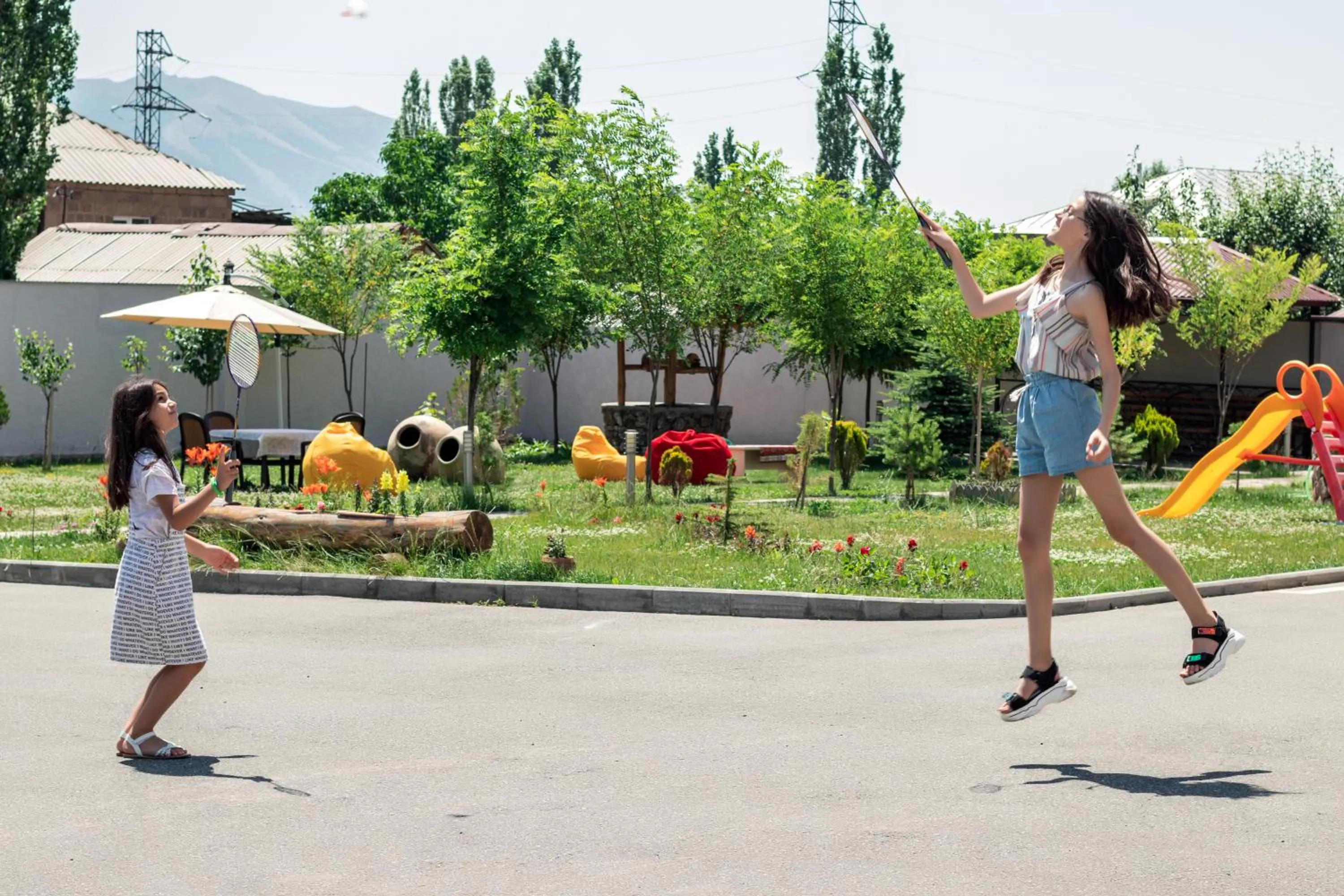 Garden in Aragats Hotel