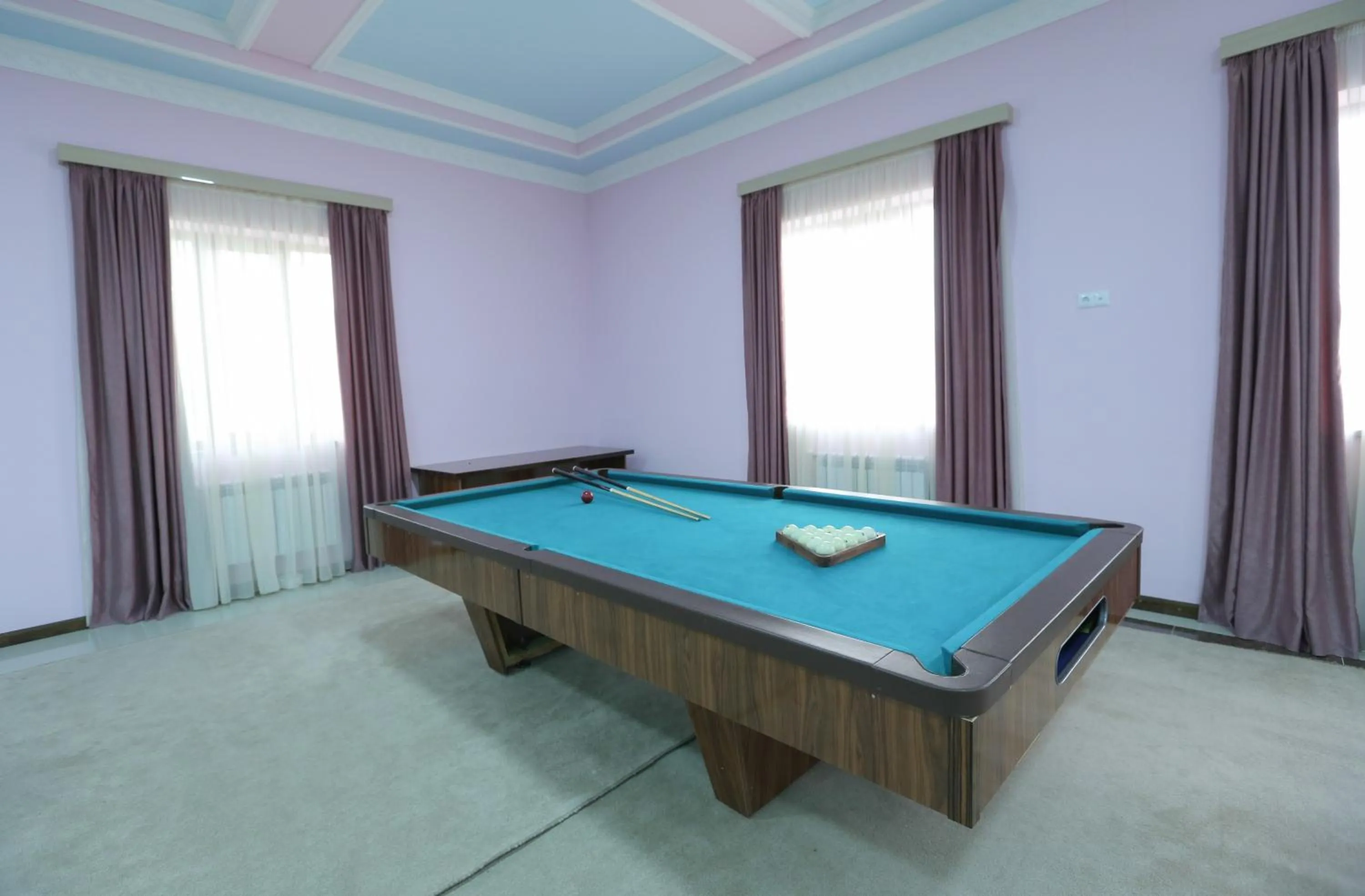 Billiard in Aragats Hotel