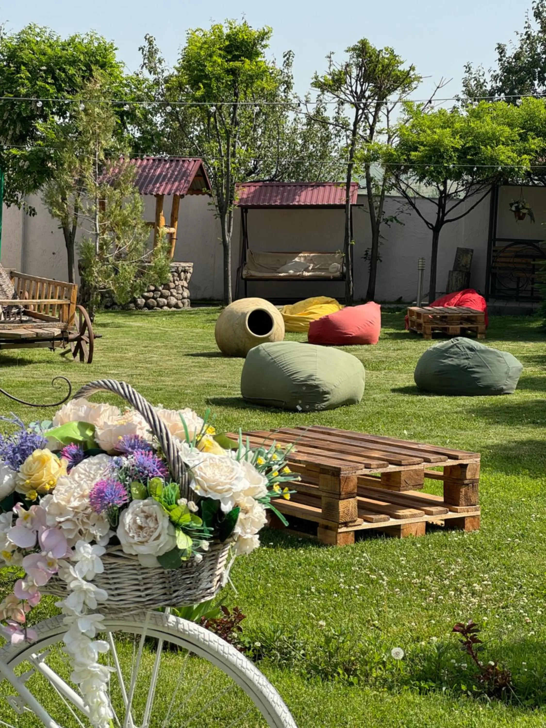 Garden in Aragats Hotel