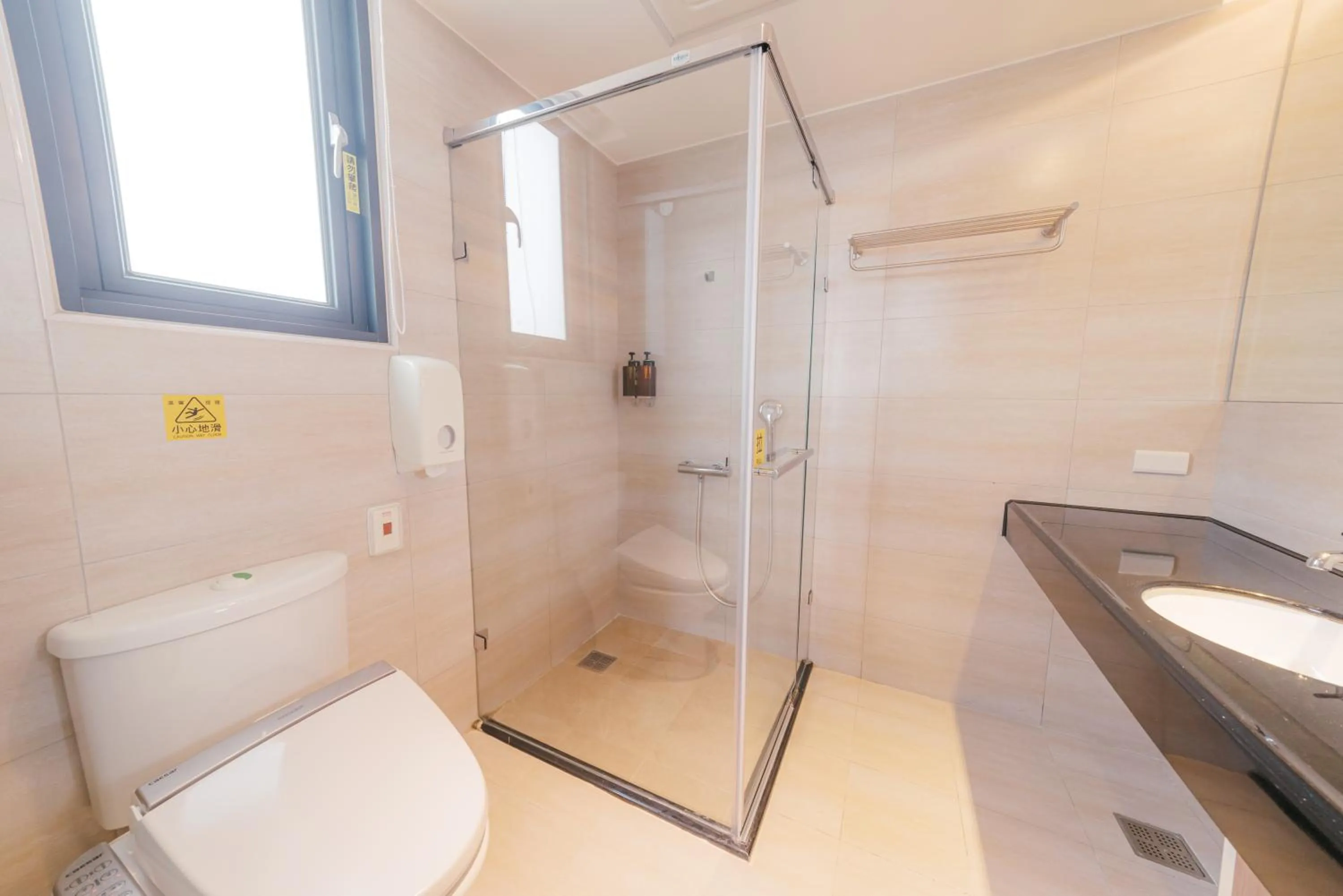 Toilet in Hotel Liyaou