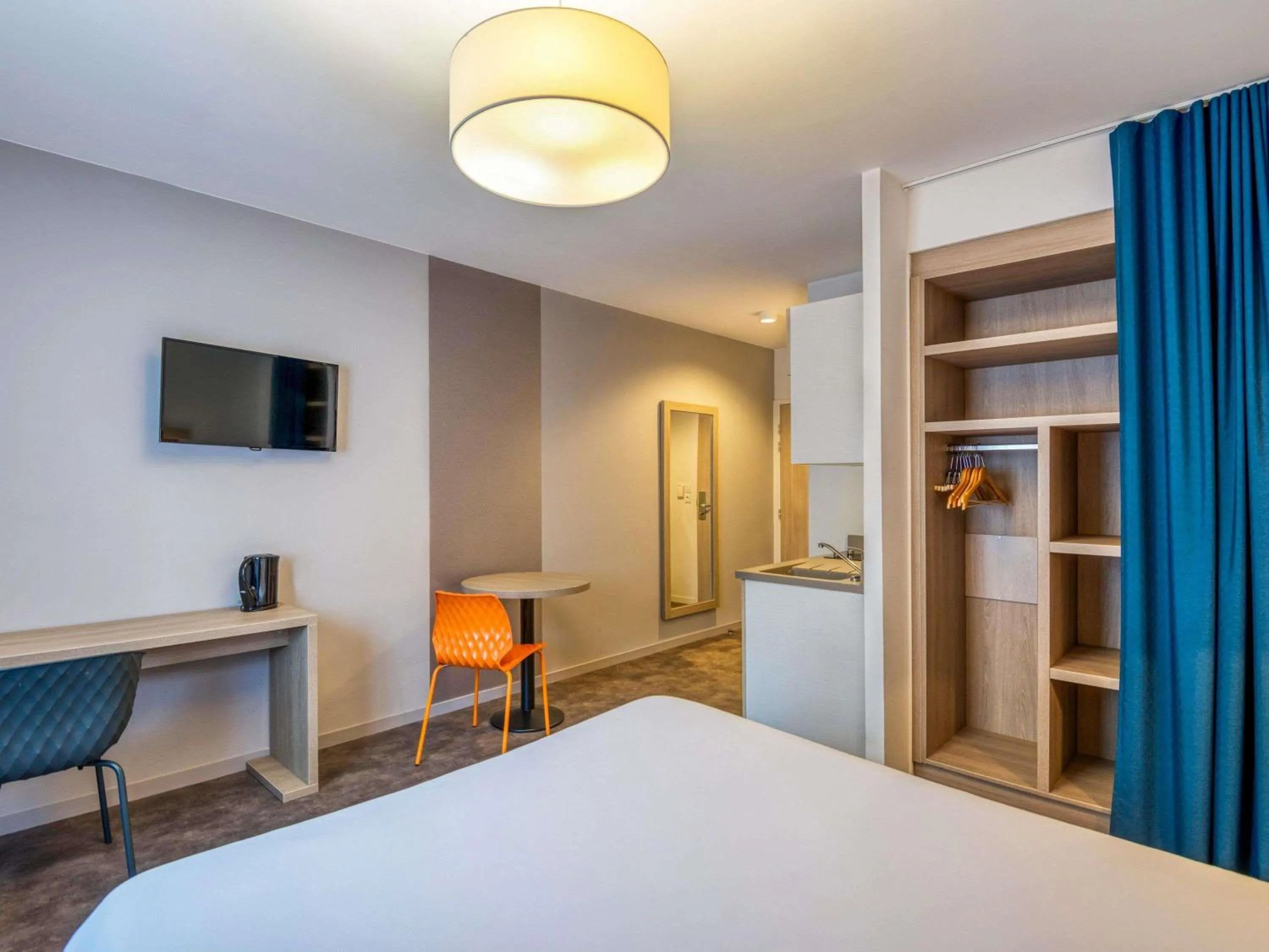 Twin Studio in Aparthotel Adagio Access Saint Nazaire