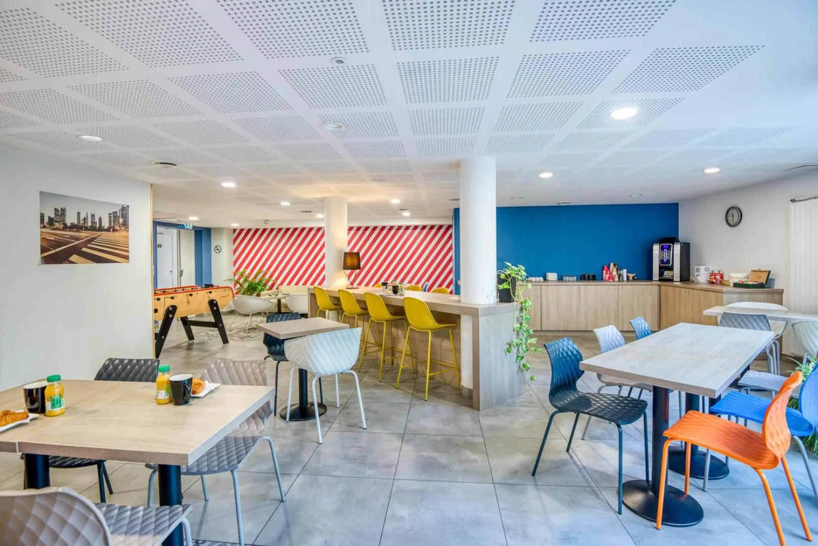 Lounge or bar in Aparthotel Adagio Access Saint Nazaire