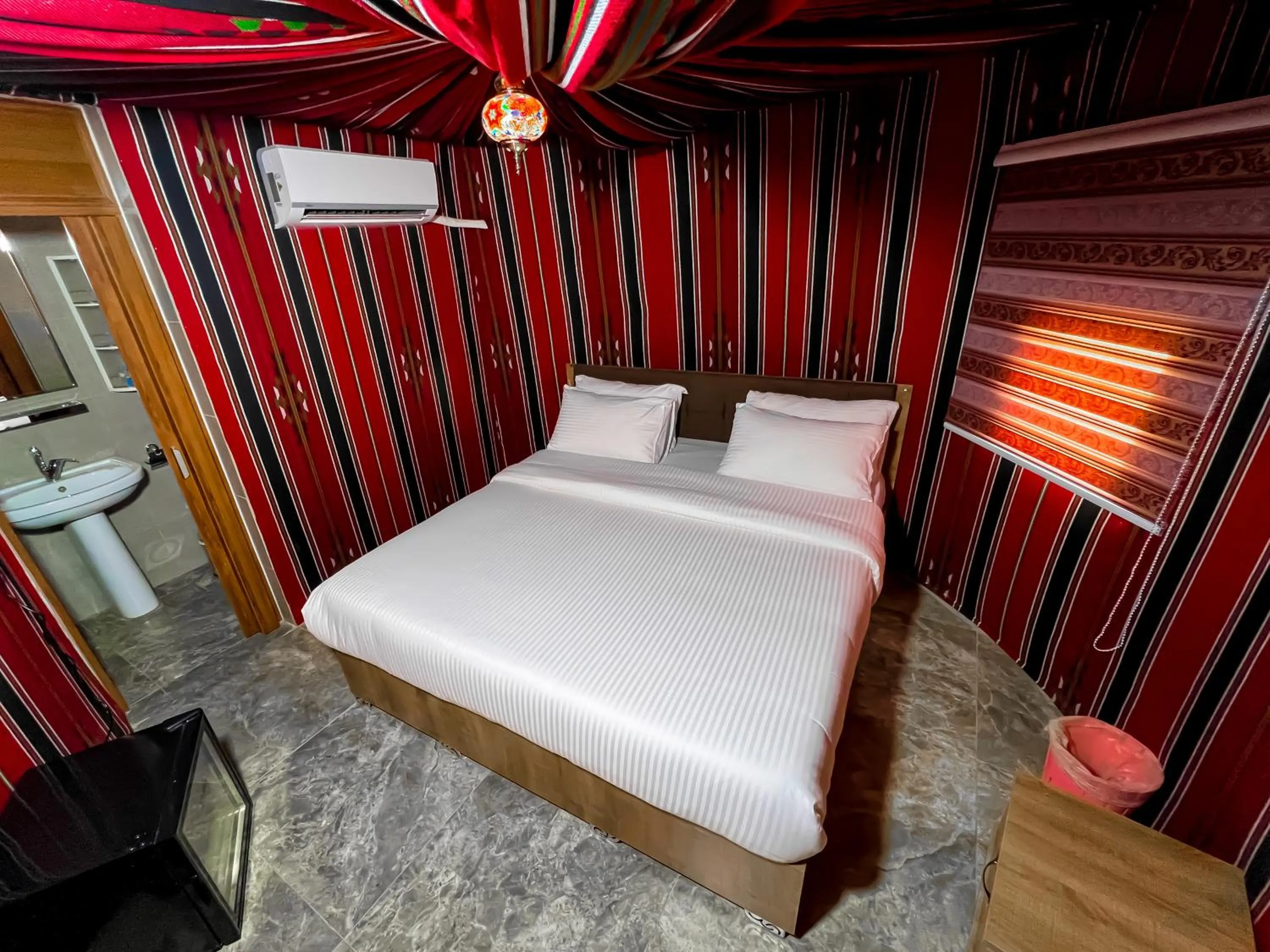 Photo of the whole room, Bed in Little Petra Bedouin Camp