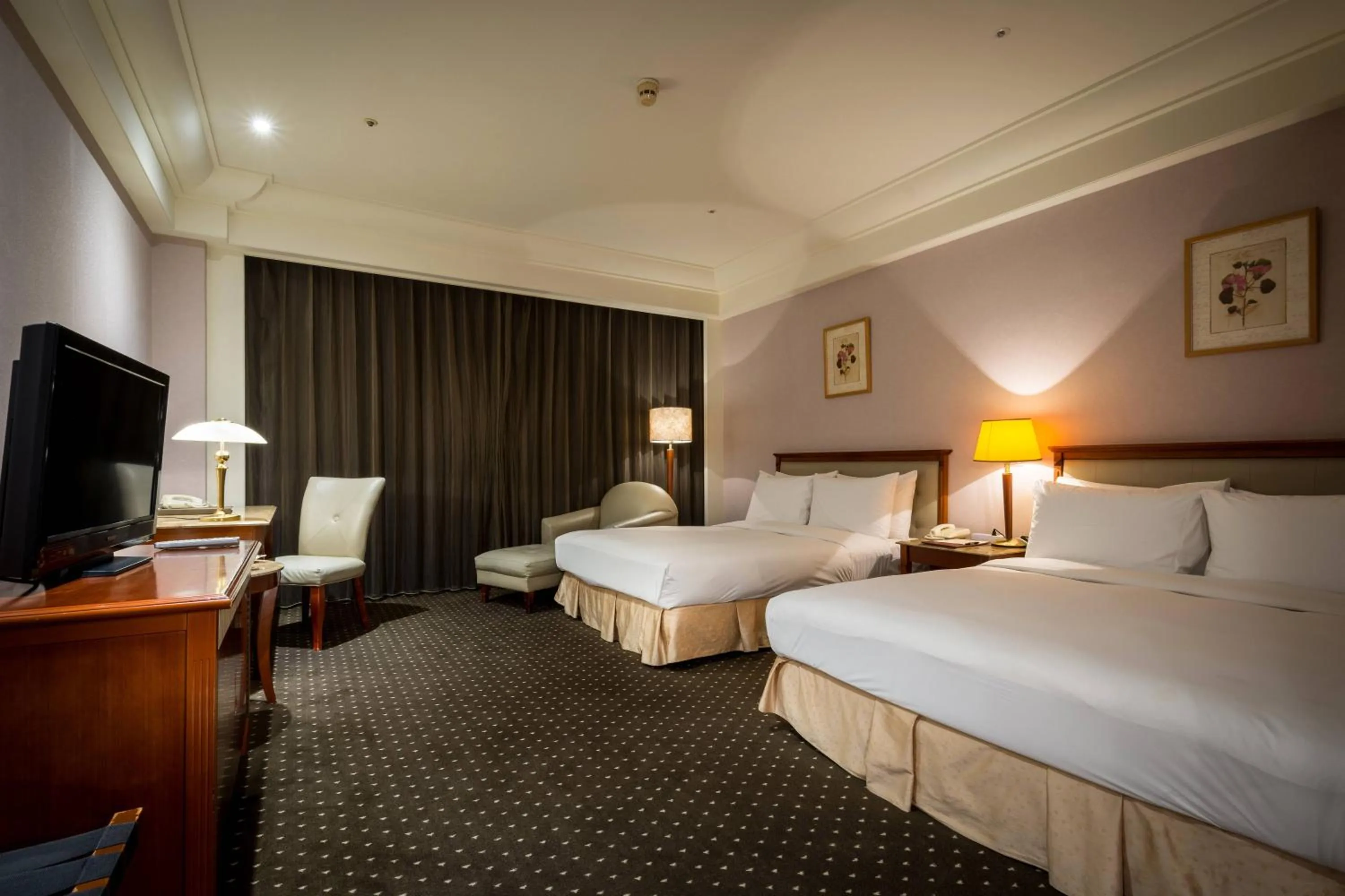 Bed in Grand View Hotel