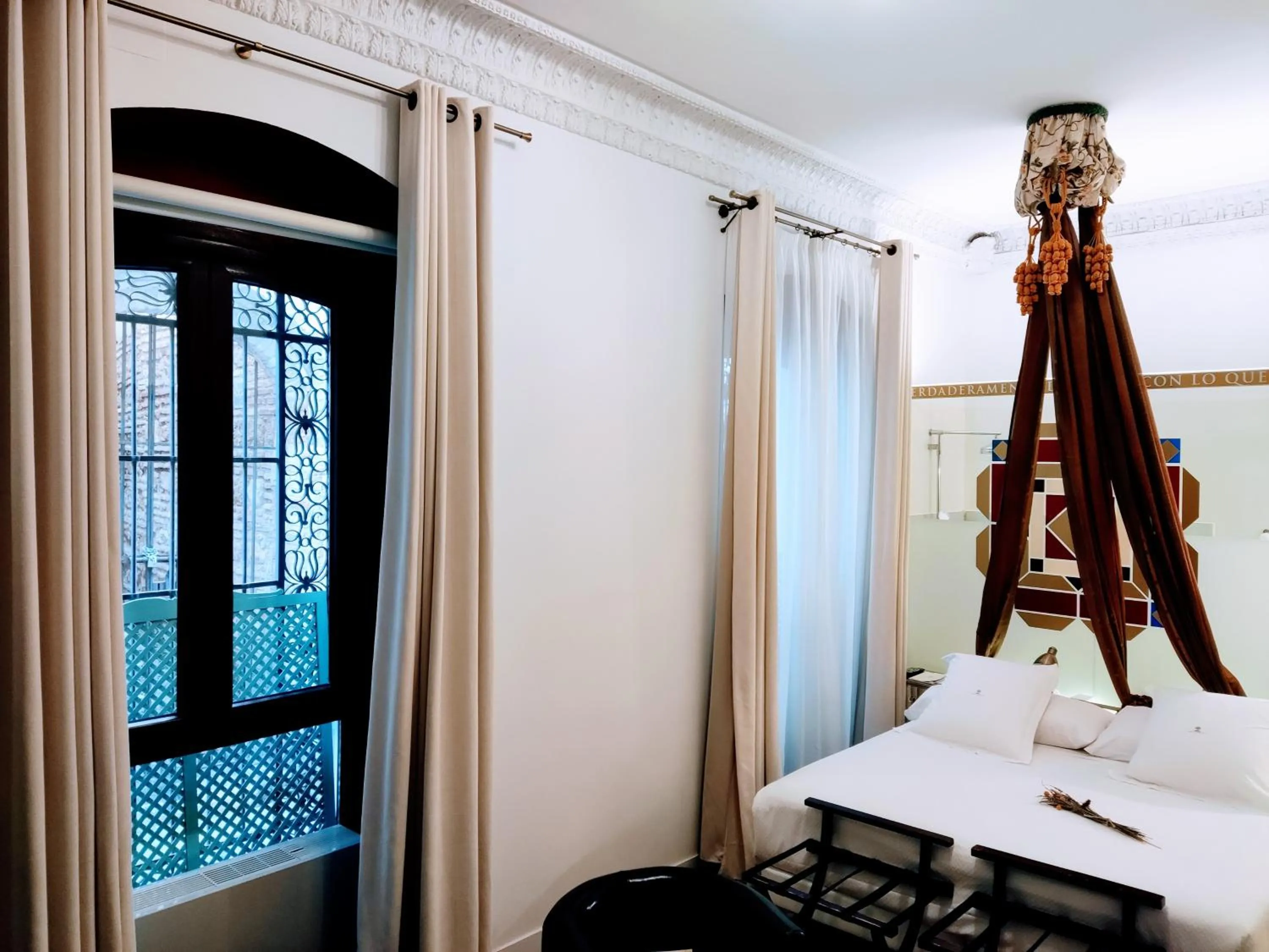 Bed in Hotel Madinat