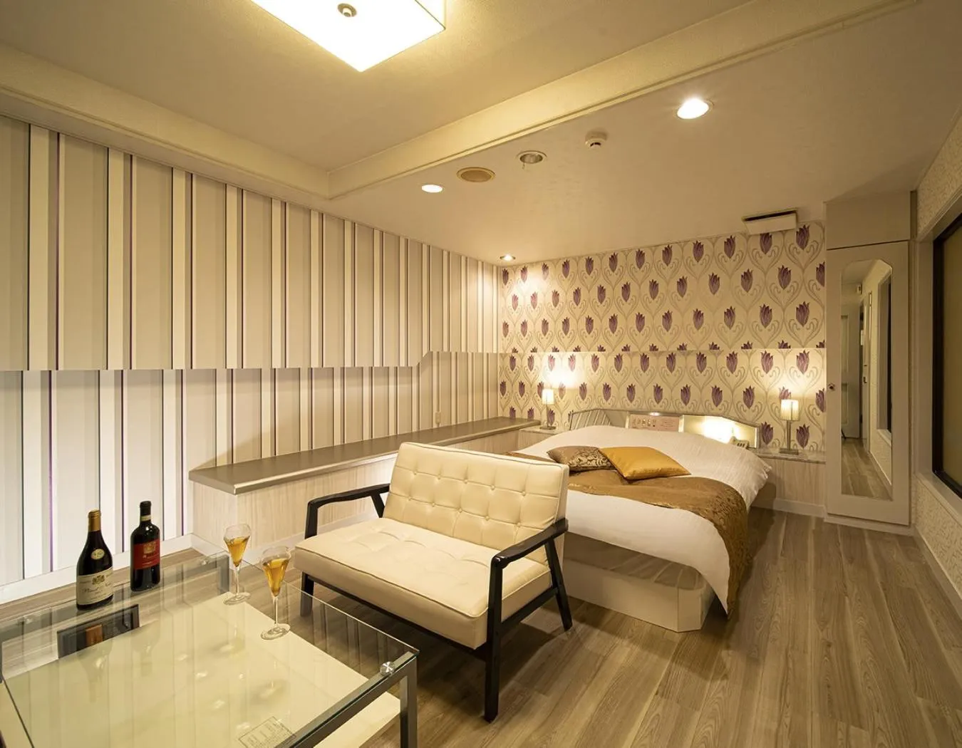 Bed in Hotel Jardin de Fleurs (Adult Only)