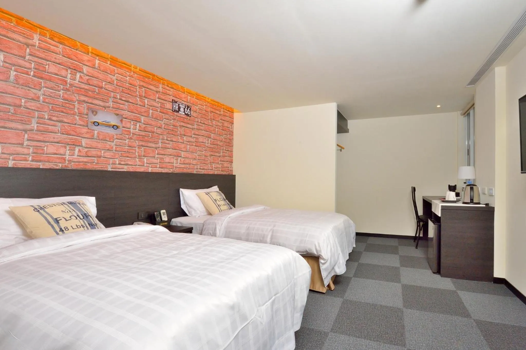 Coffee/tea facilities, Bed in Home Rest Hotel