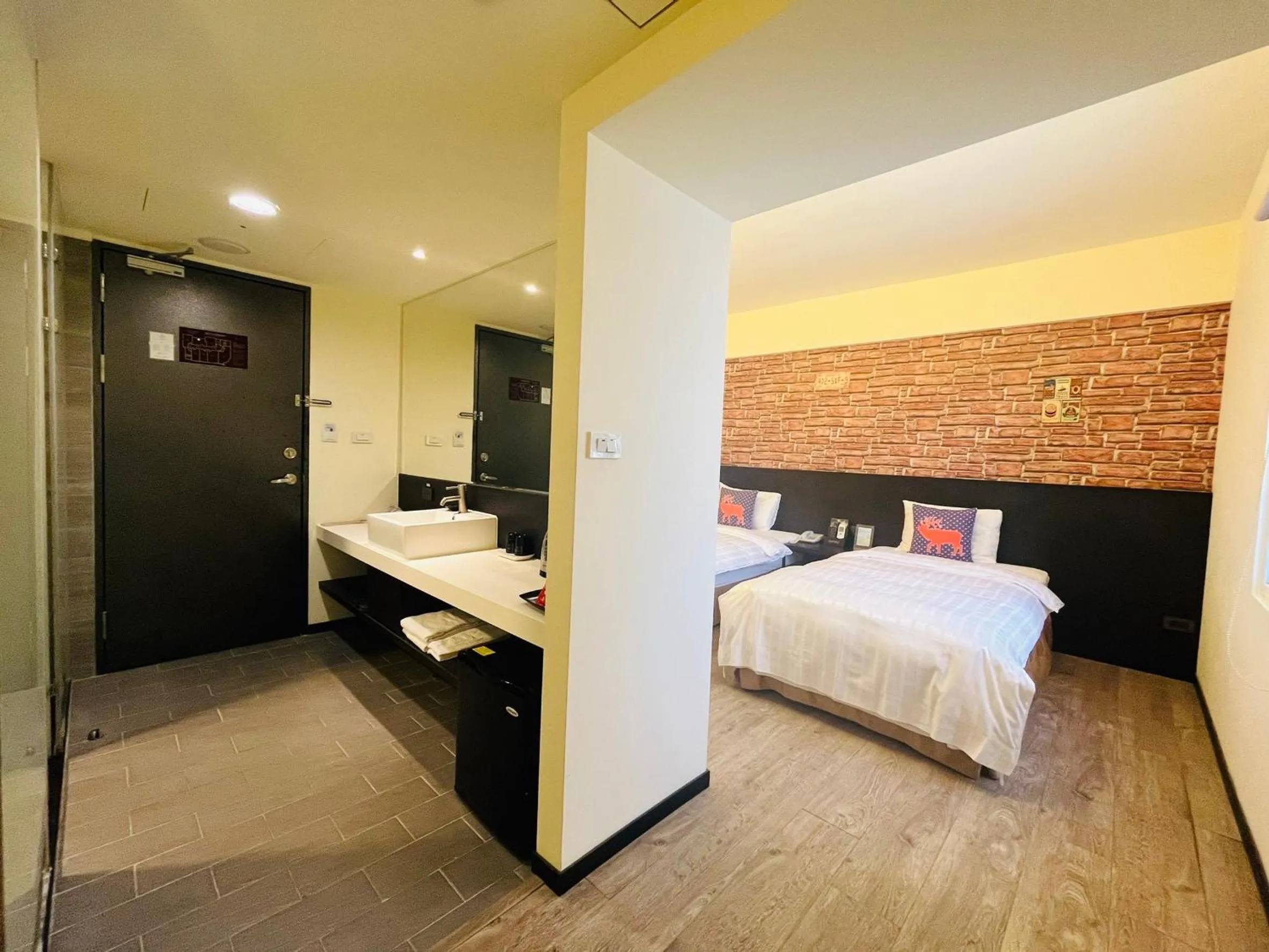 Bedroom, Bed in Home Rest Hotel